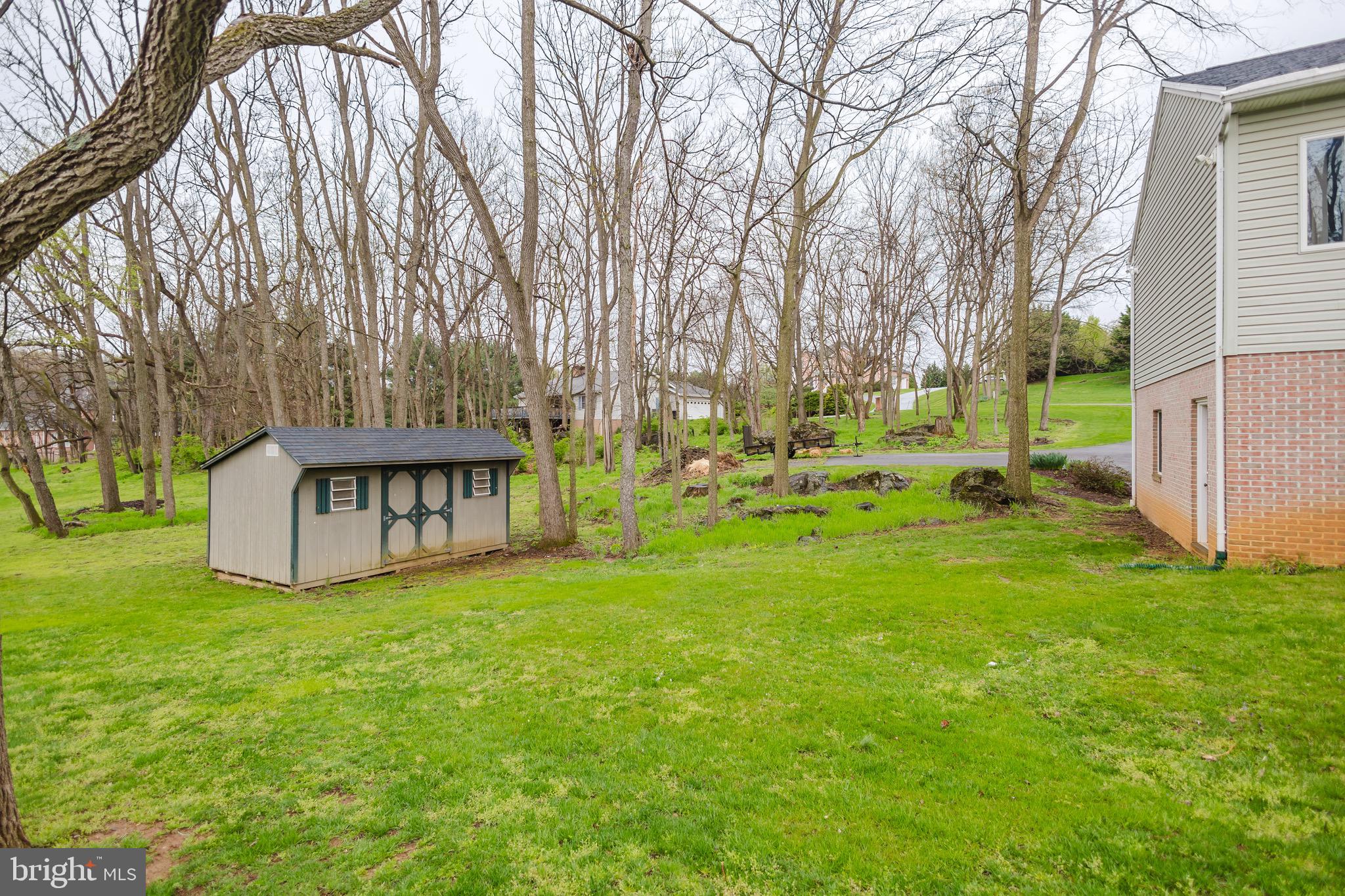 WINFIELD - Residential