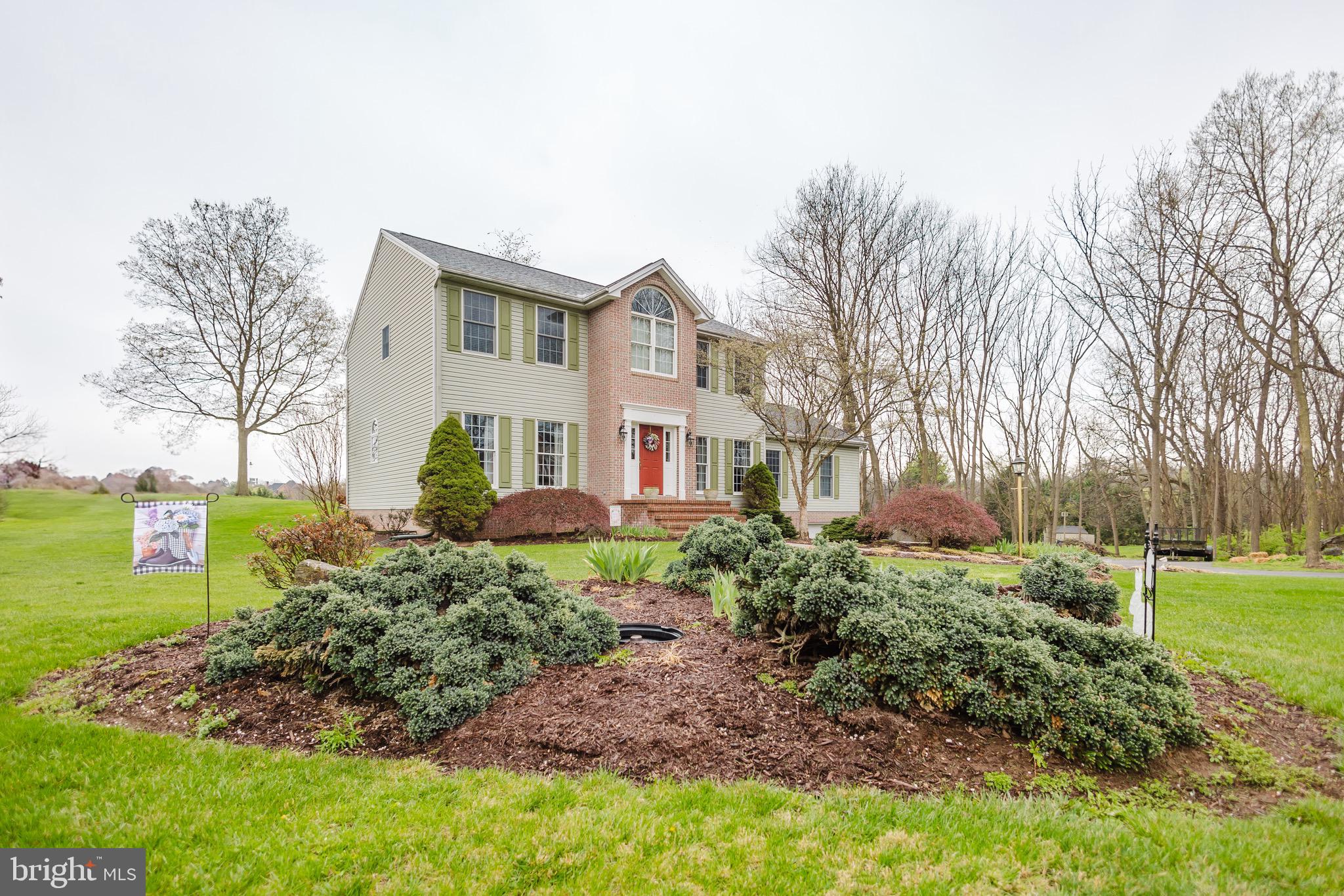 WINFIELD - Residential