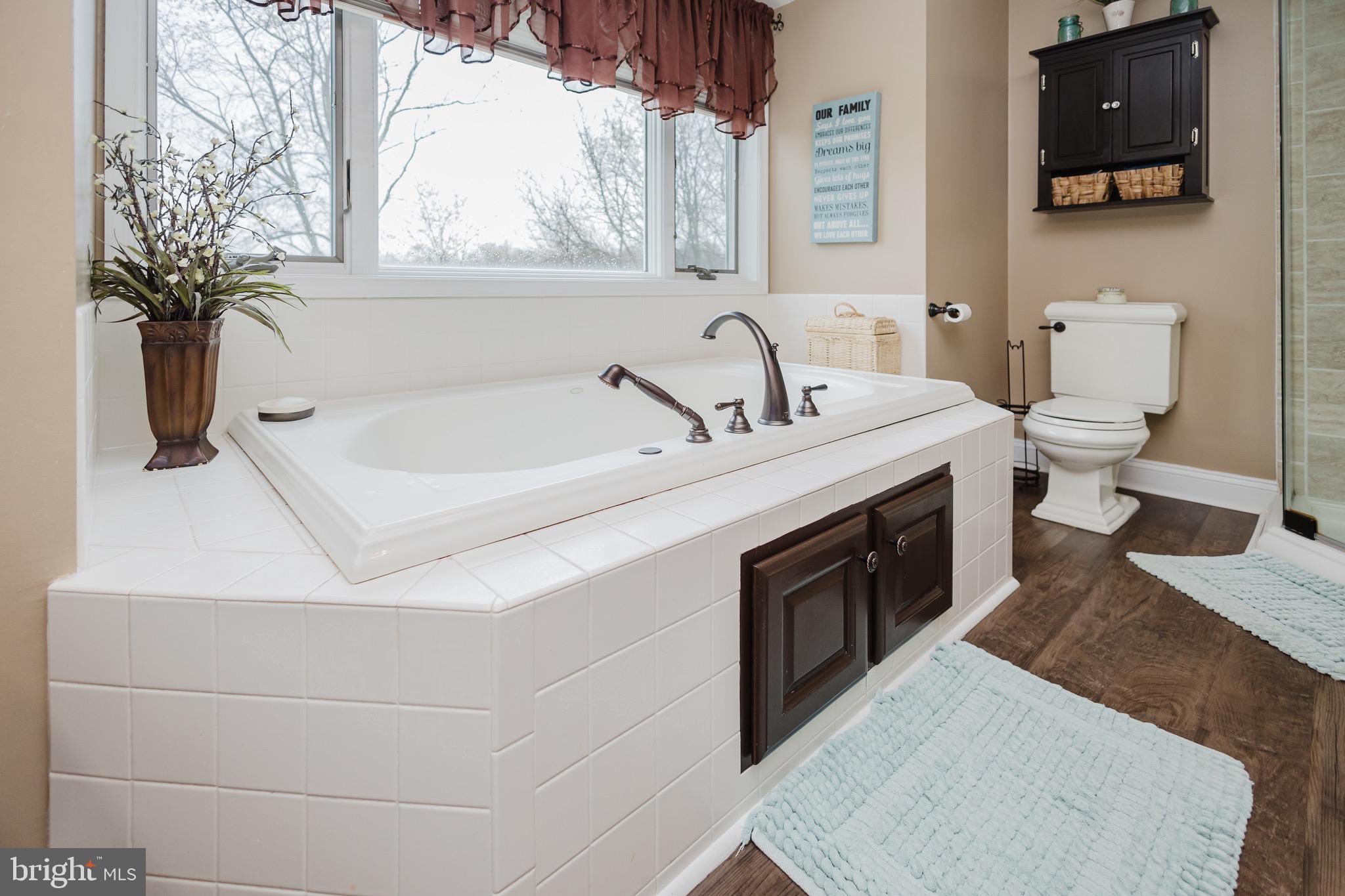 WINFIELD - Residential