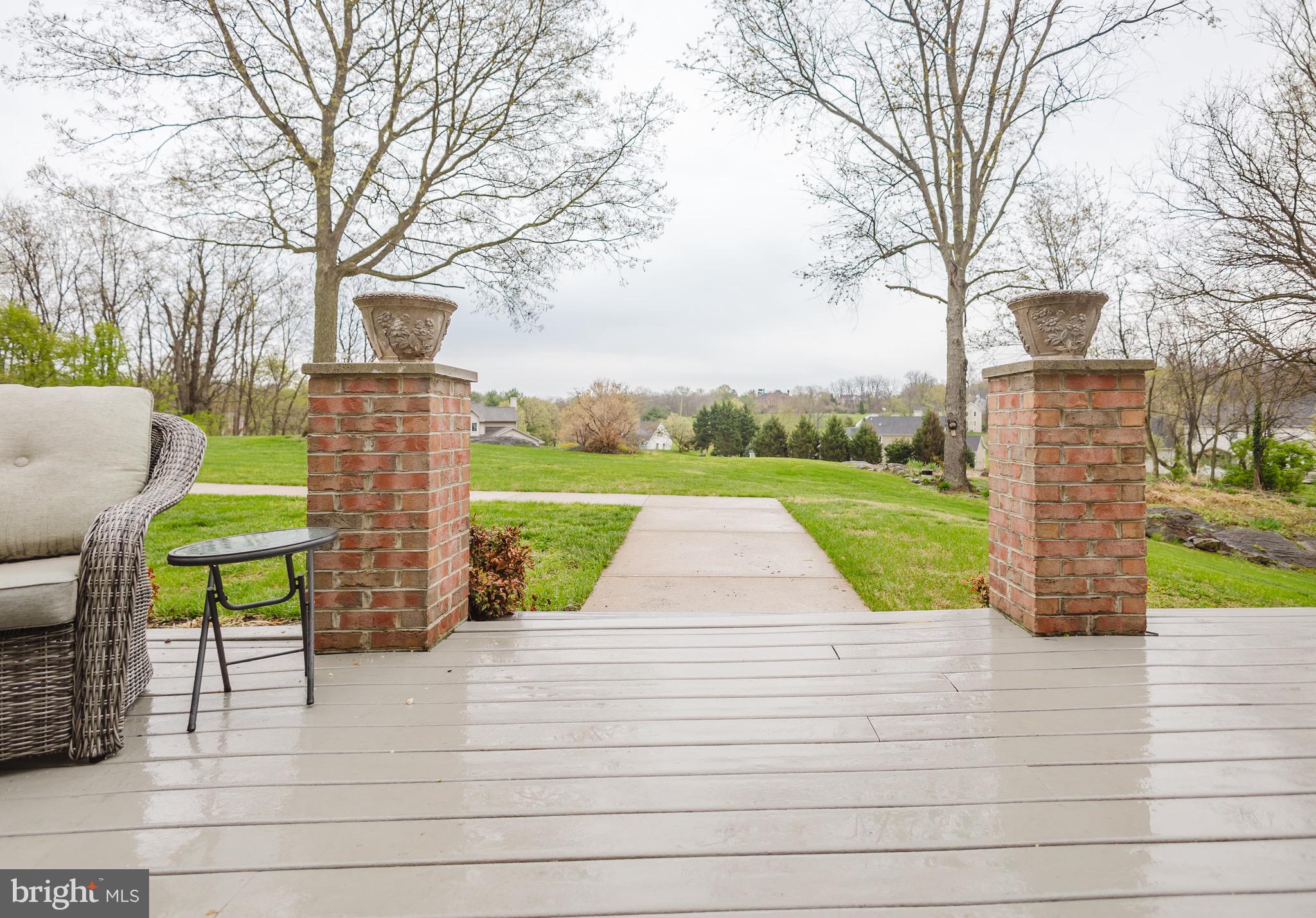 WINFIELD - Residential