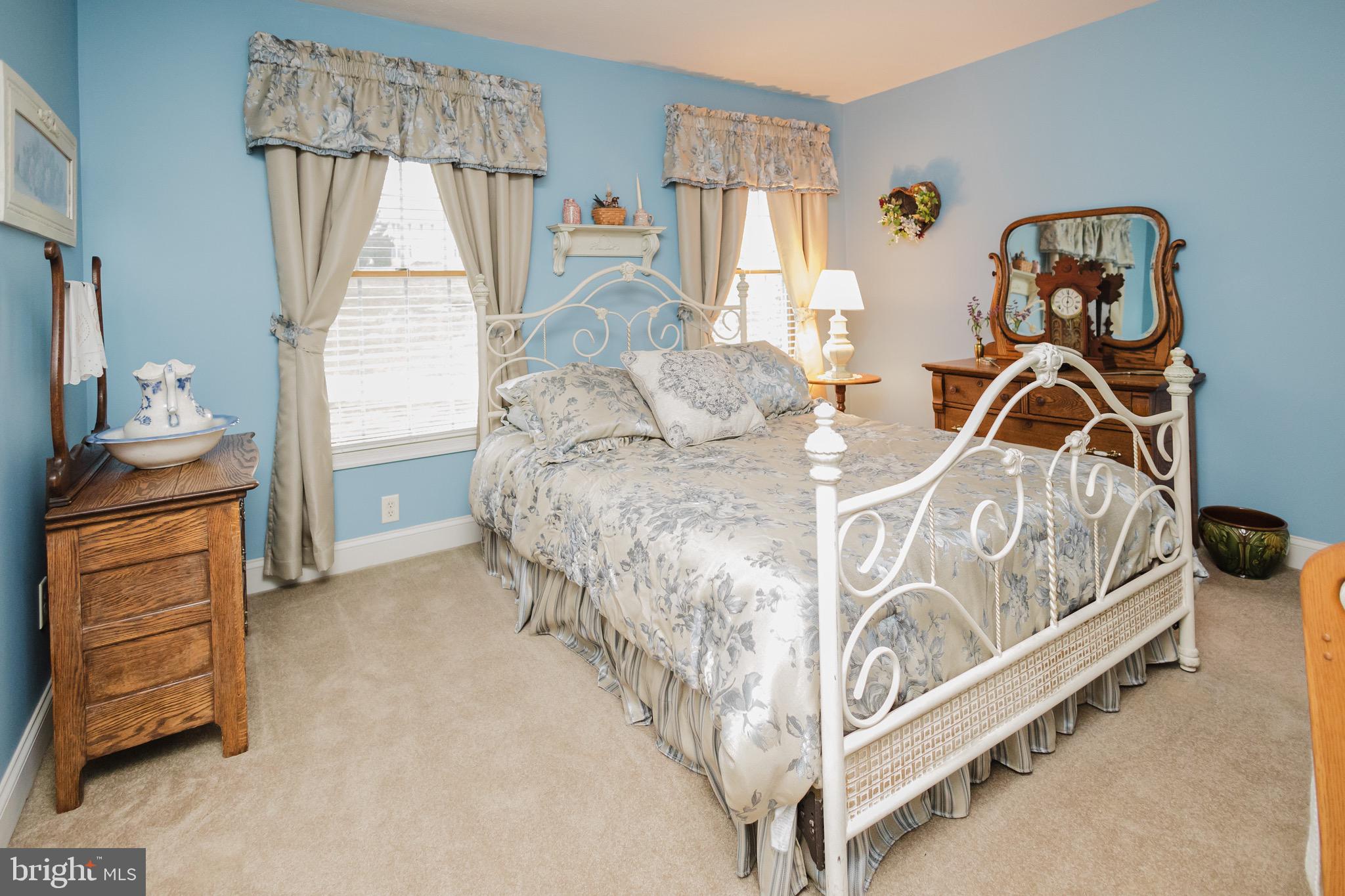 WINFIELD - Residential