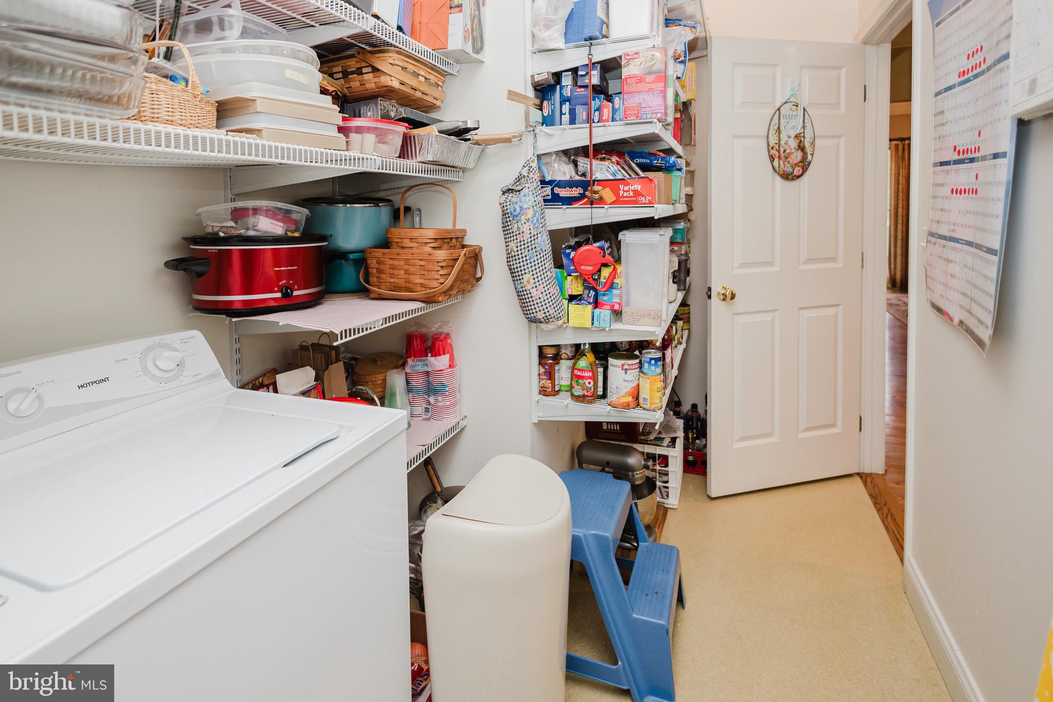 WINFIELD - Residential