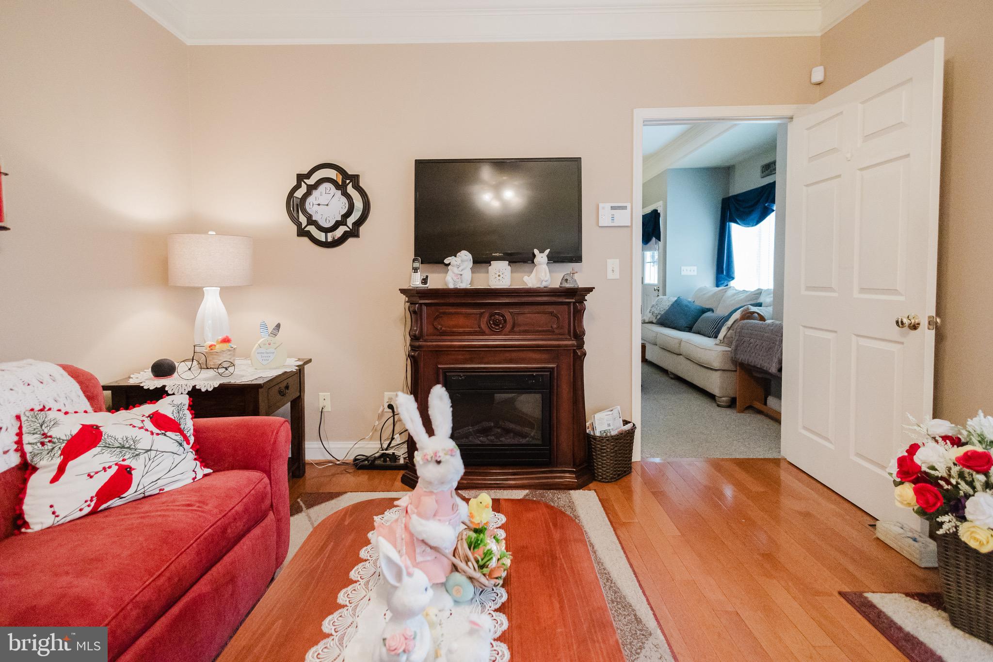 WINFIELD - Residential