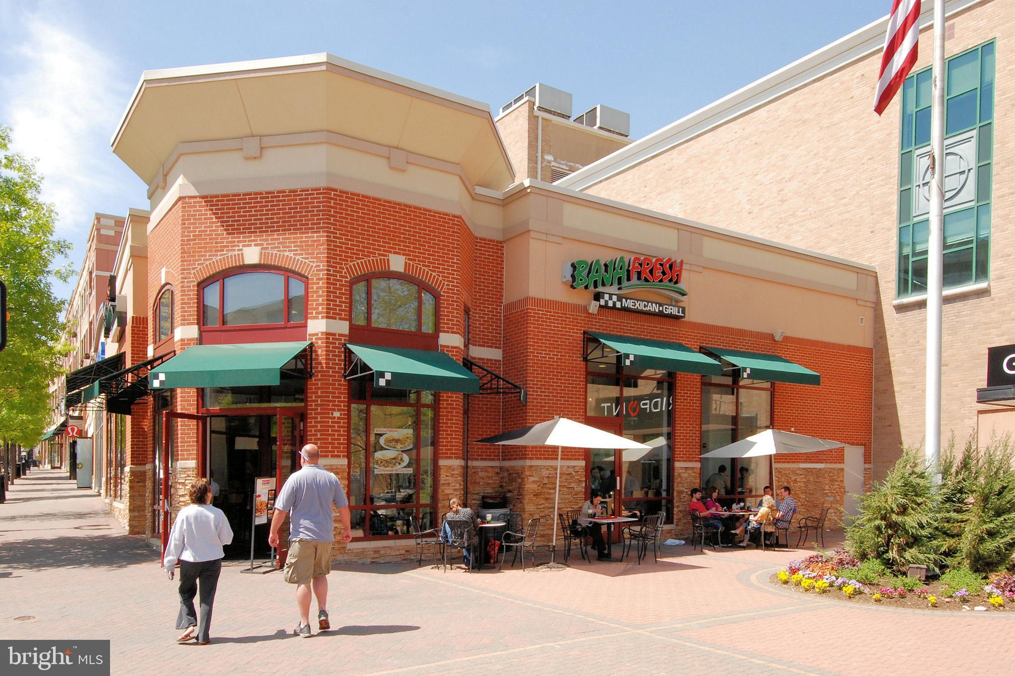 CLARENDON - Residential Lease