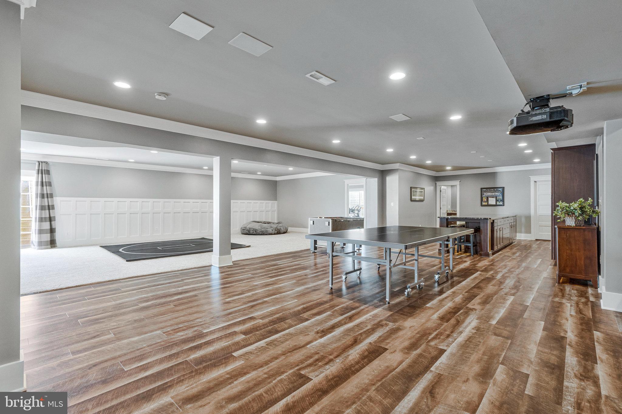 EVERGREEN VILLAGE - Residential