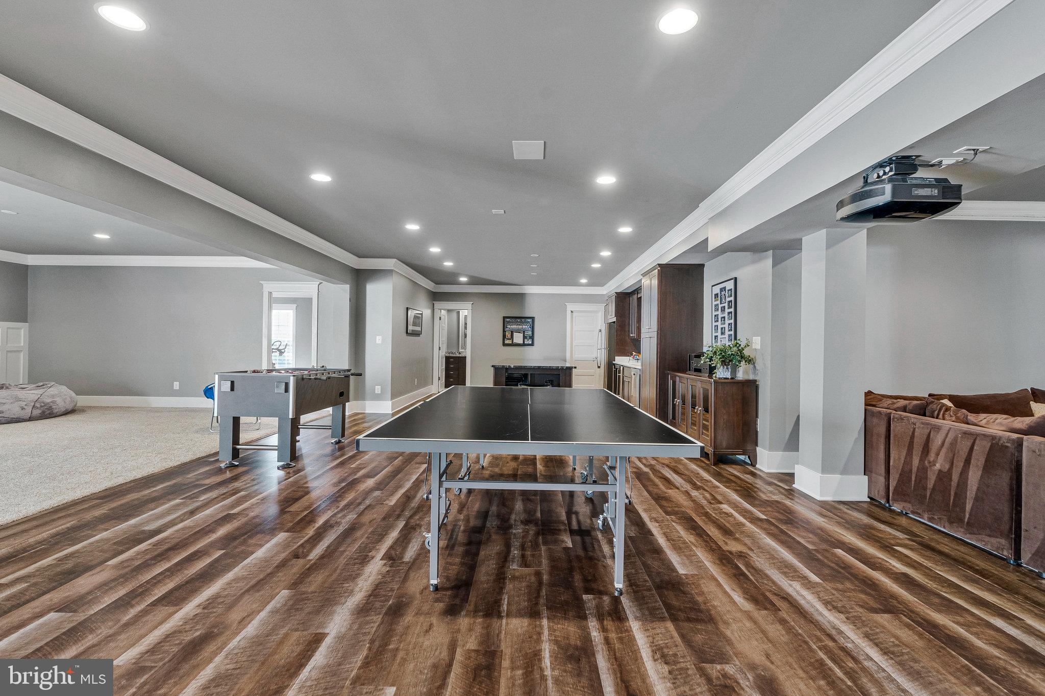 EVERGREEN VILLAGE - Residential