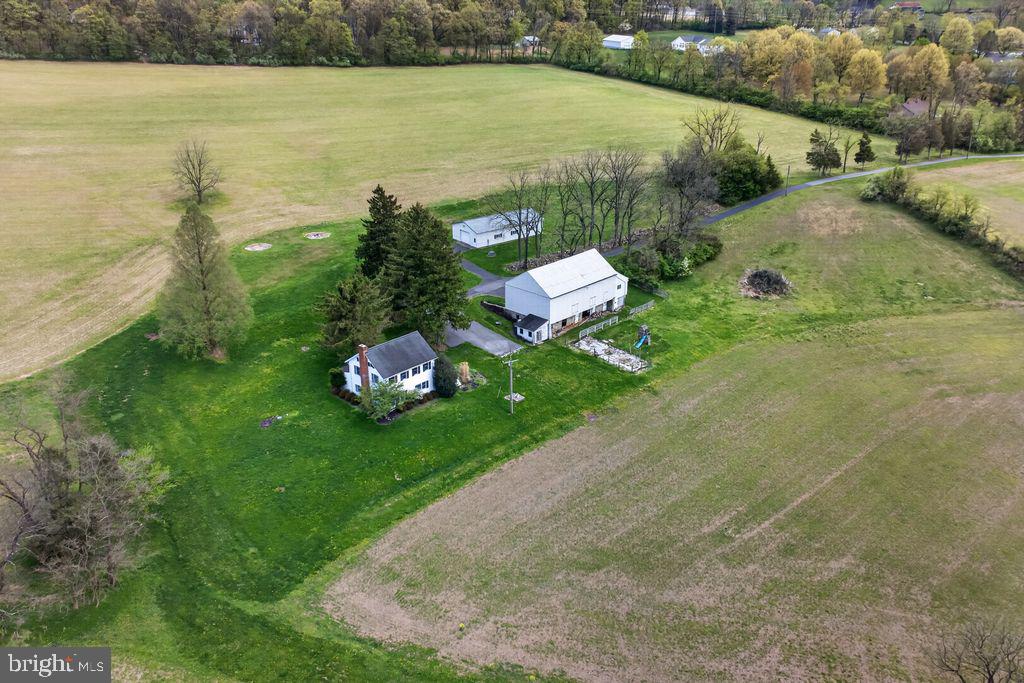 1269 POSSUM LANE