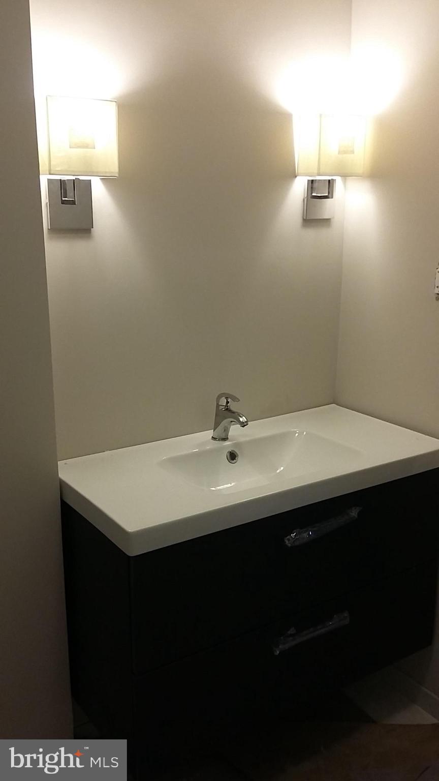 MOUNT VERNON PLACE HISTORIC DISTRICT - Residential Lease