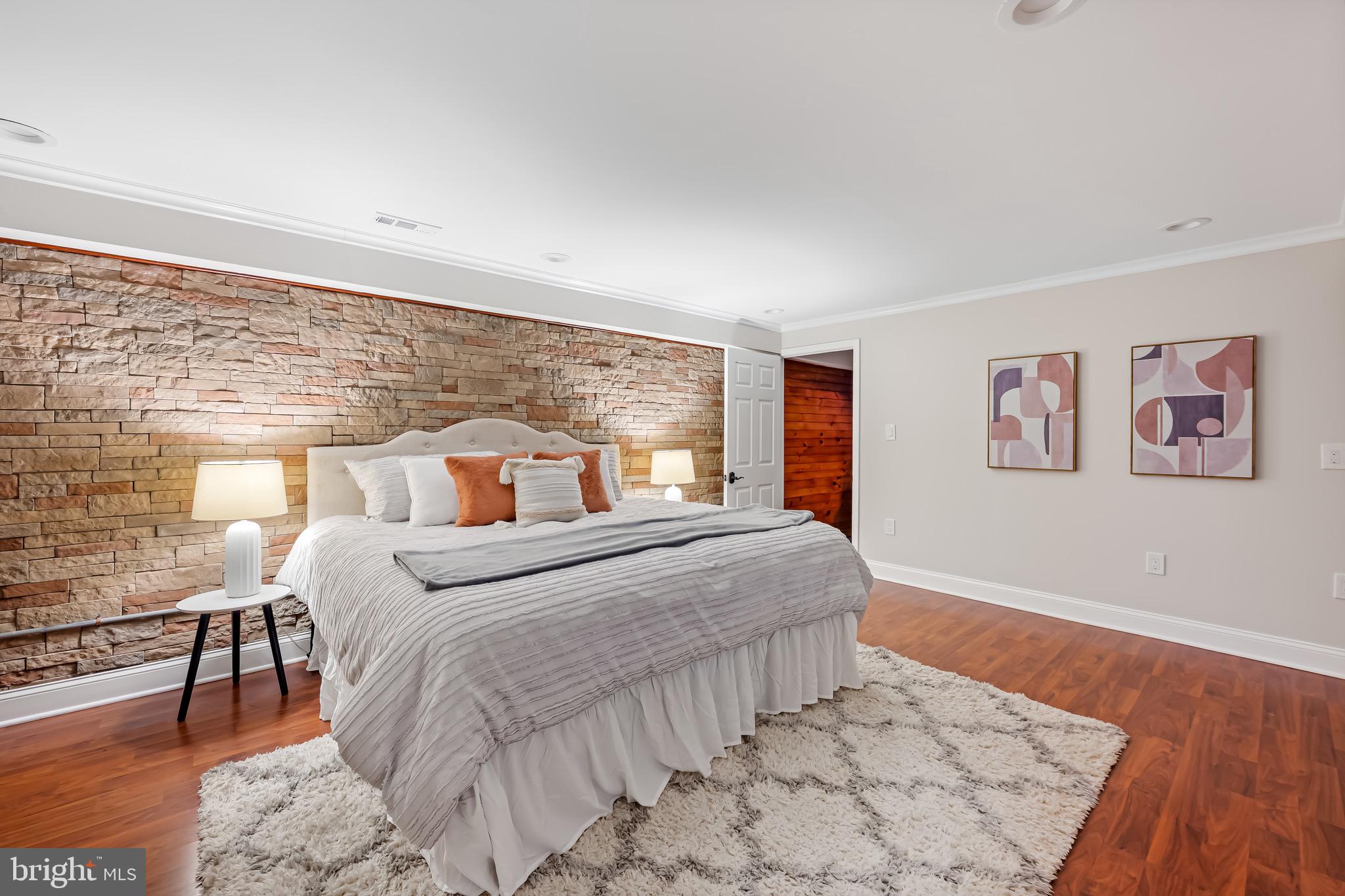 THE ORCHARDS - Residential