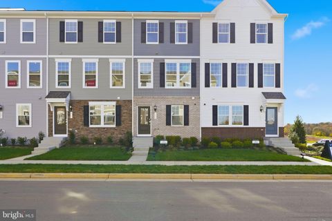 Tiny photo for 35 Democracy Mews #[466], RANSON, WV 25438 (MLS # WVJF2022004)