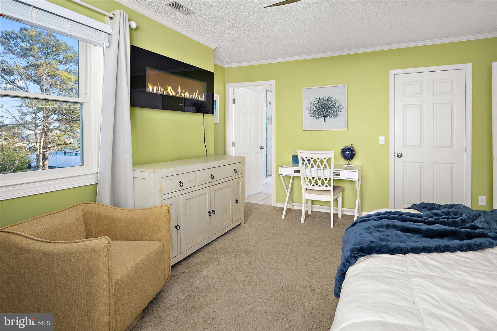 GLENN ACRES - Residential