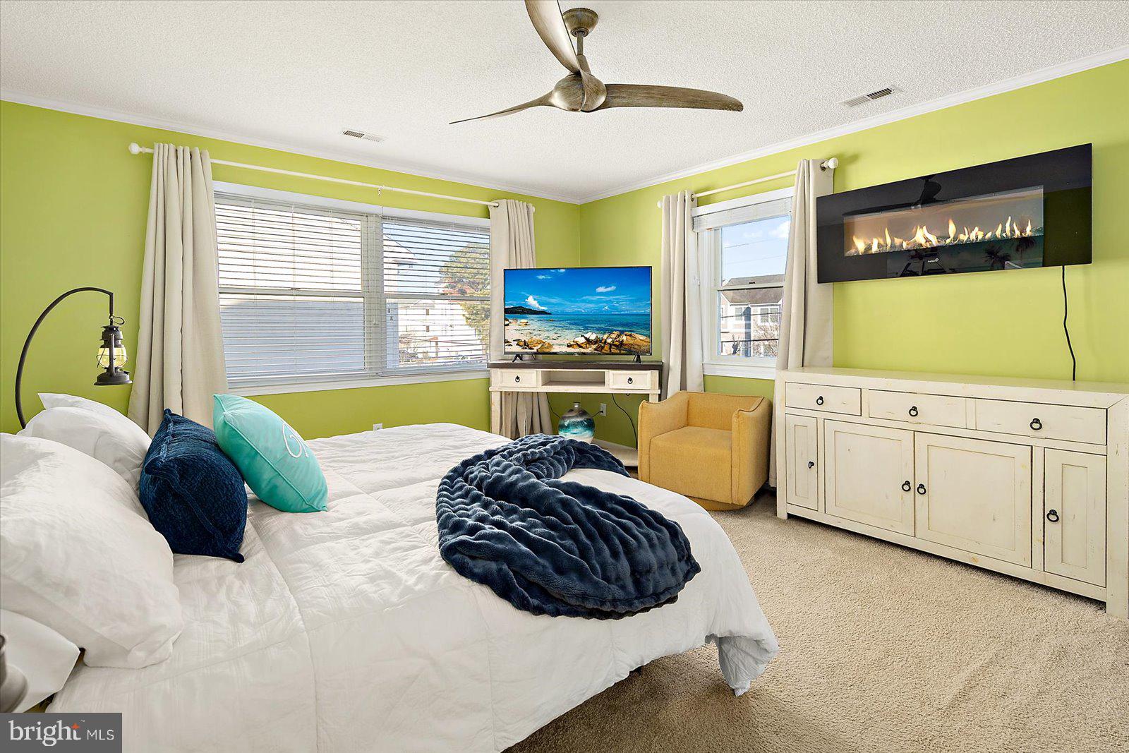 GLENN ACRES - Residential