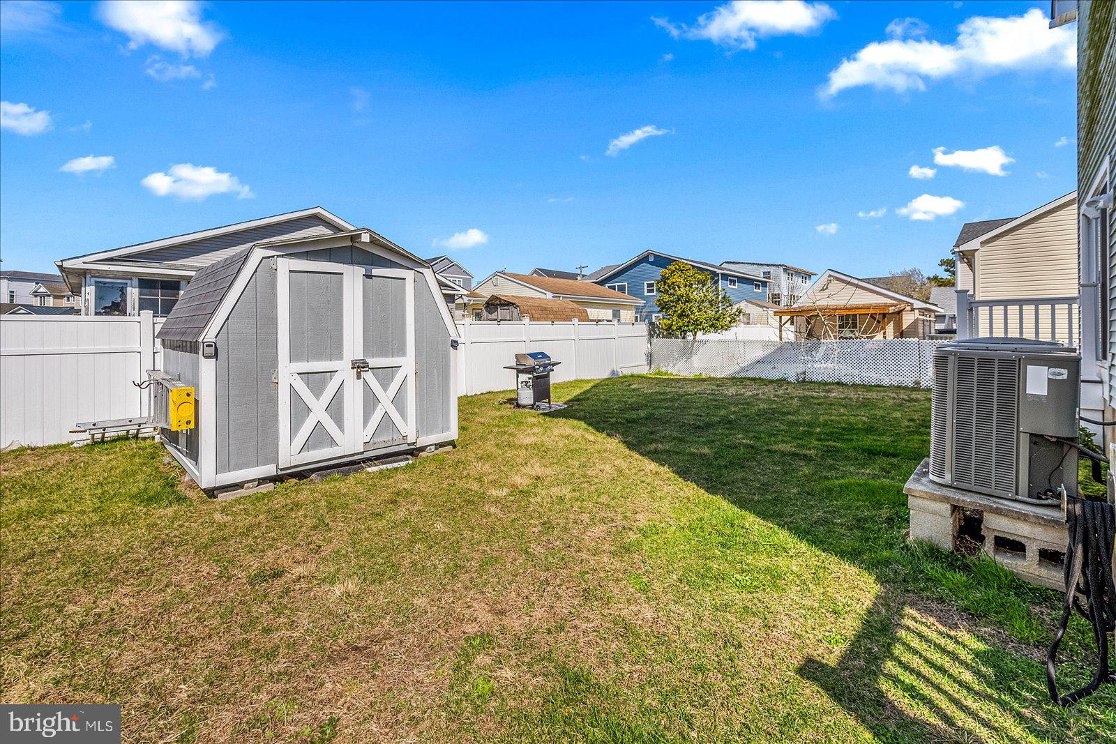 GLENN ACRES - Residential