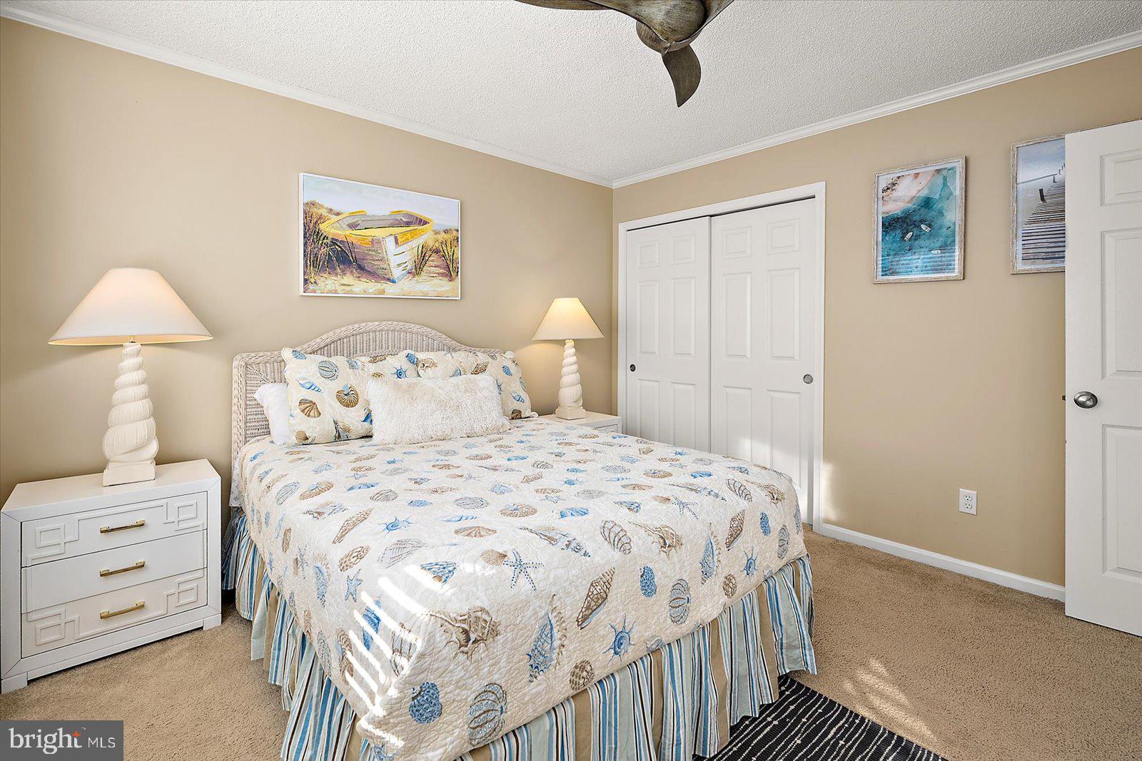 GLENN ACRES - Residential