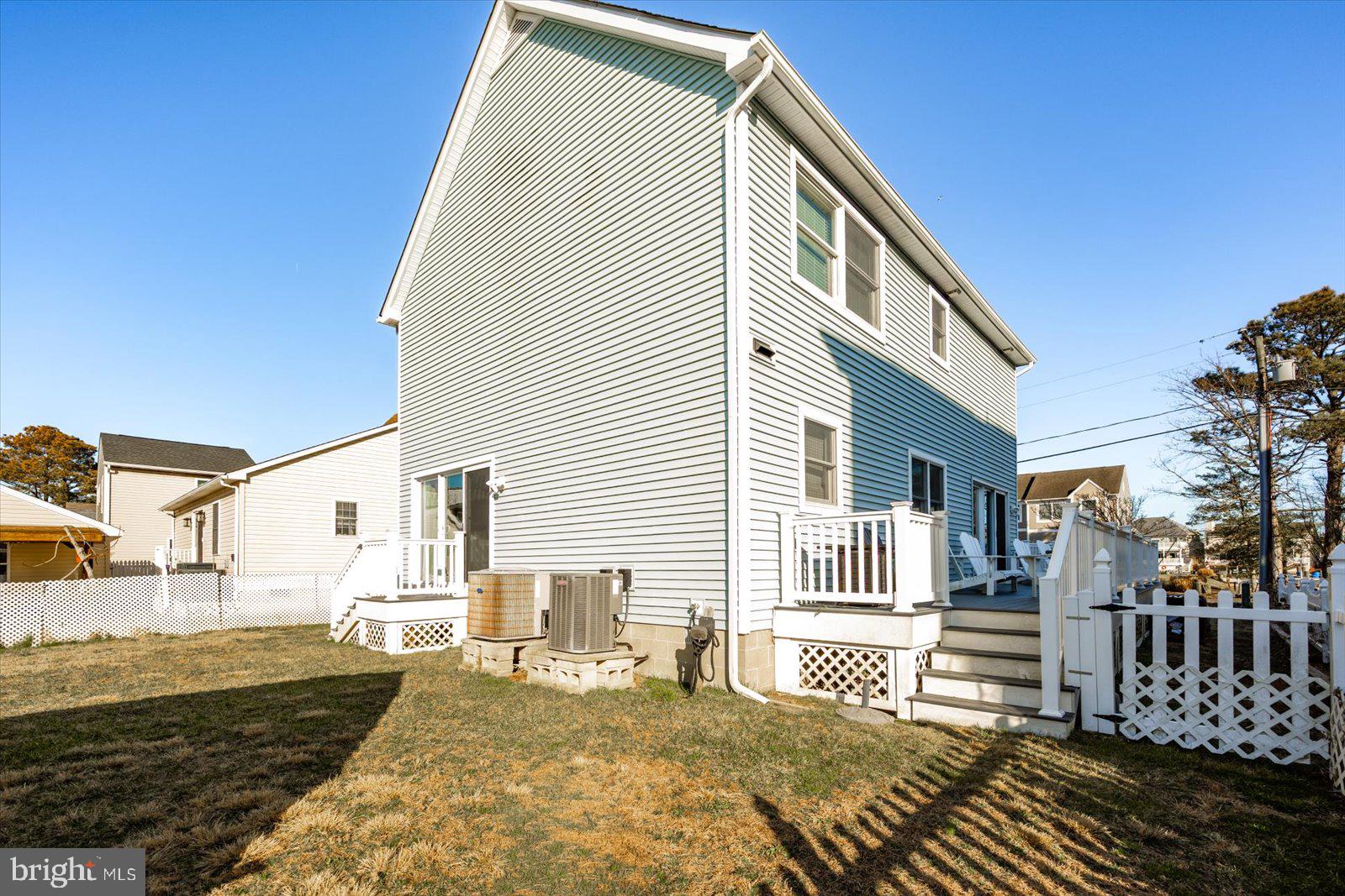 GLENN ACRES - Residential