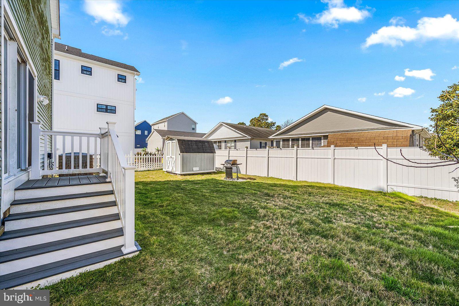 GLENN ACRES - Residential