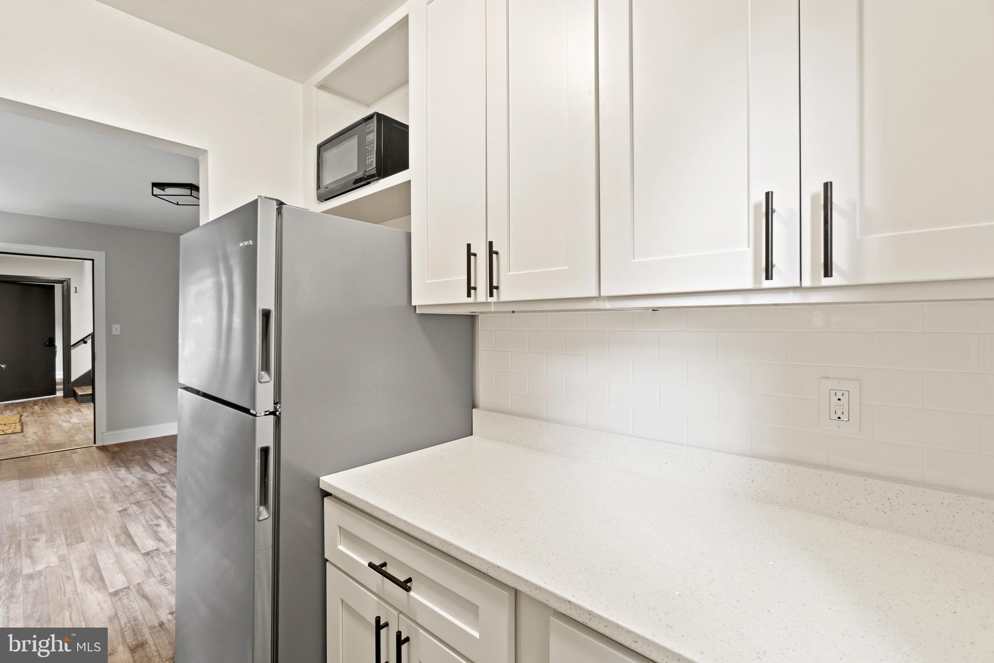 COLLEGE PARK - Residential Lease