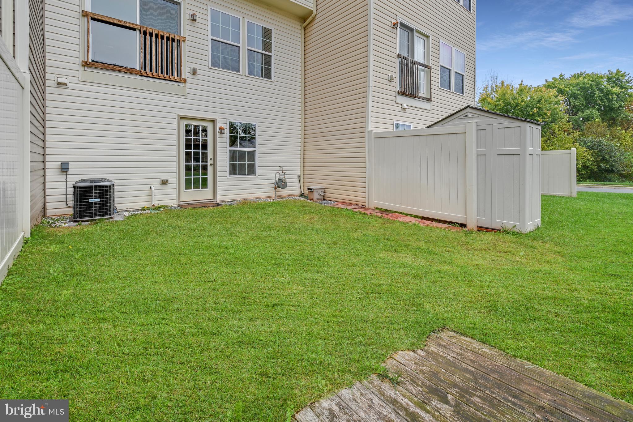 TUSCARORA CREEK - Residential