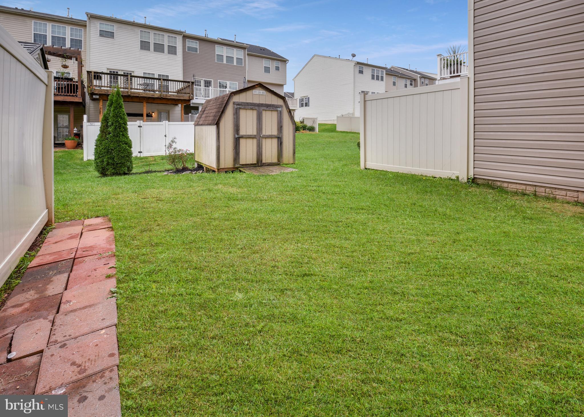 TUSCARORA CREEK - Residential