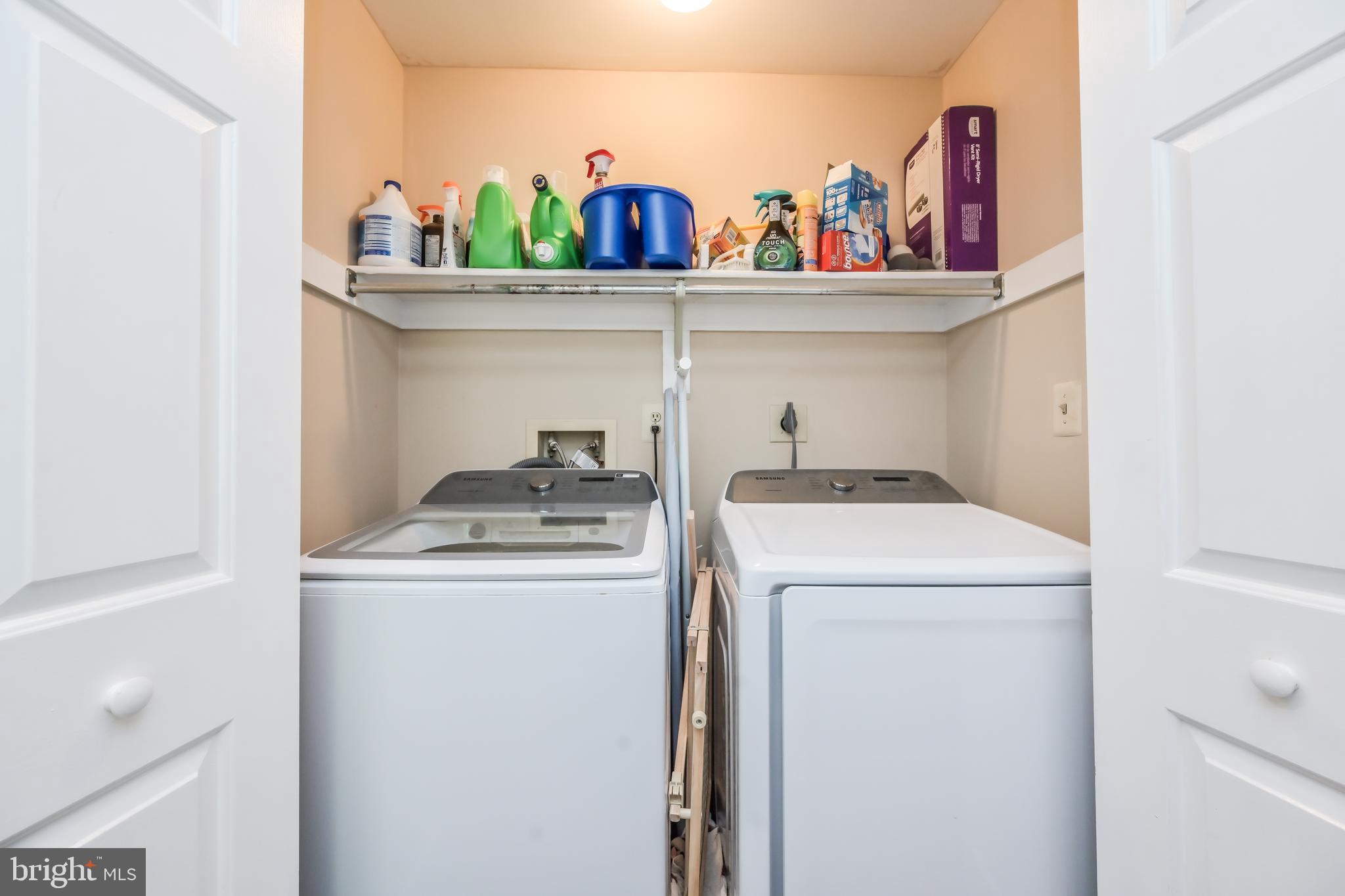 POPLAR GROVE - Residential