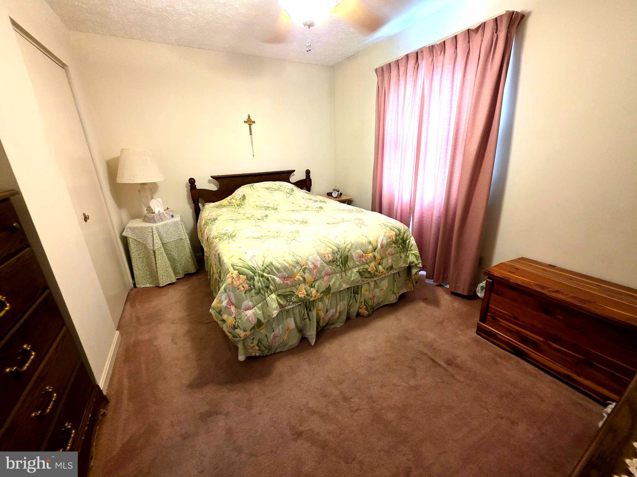 WOODBRIDGE CENTER - Residential