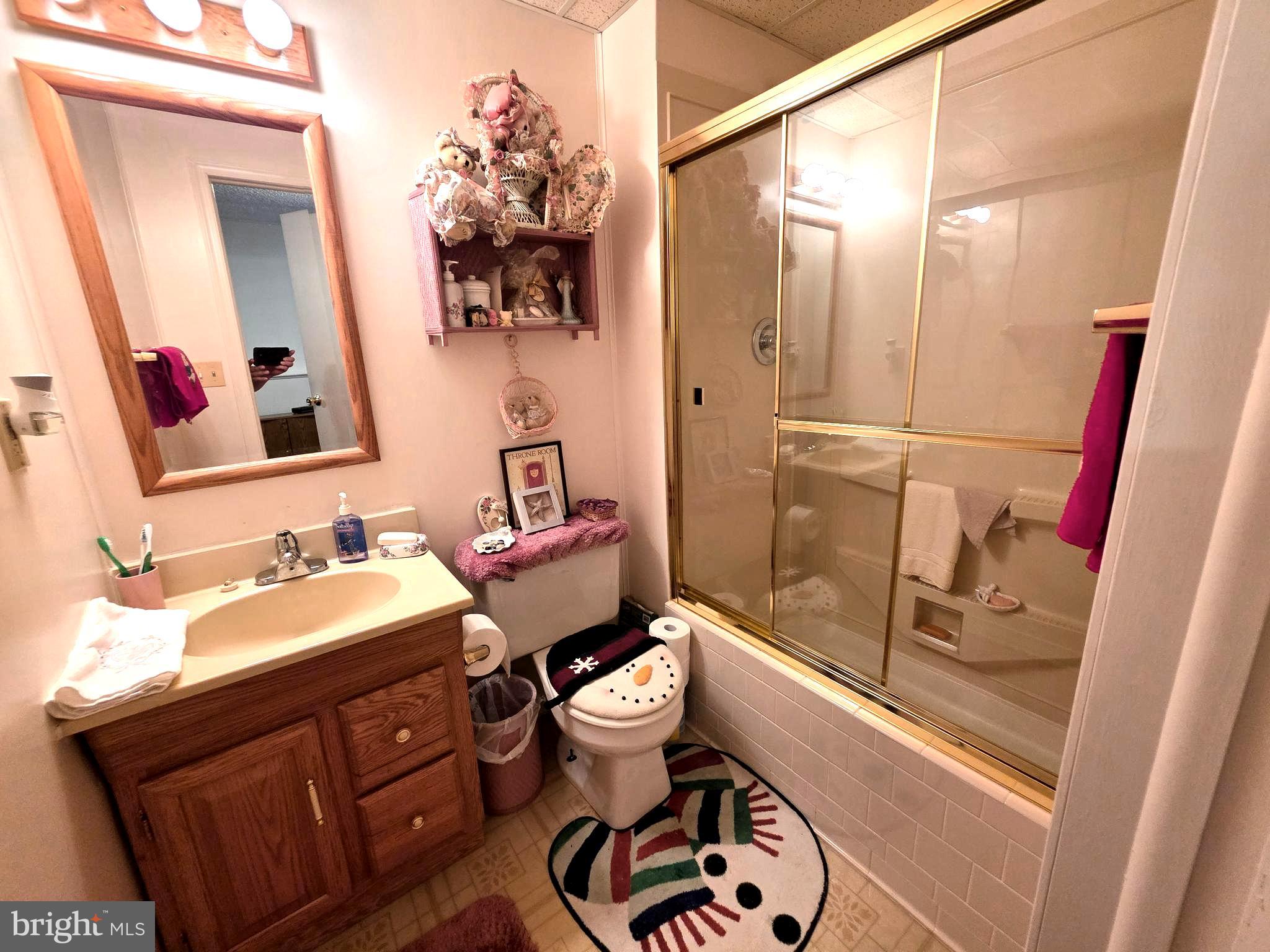 WOODBRIDGE CENTER - Residential