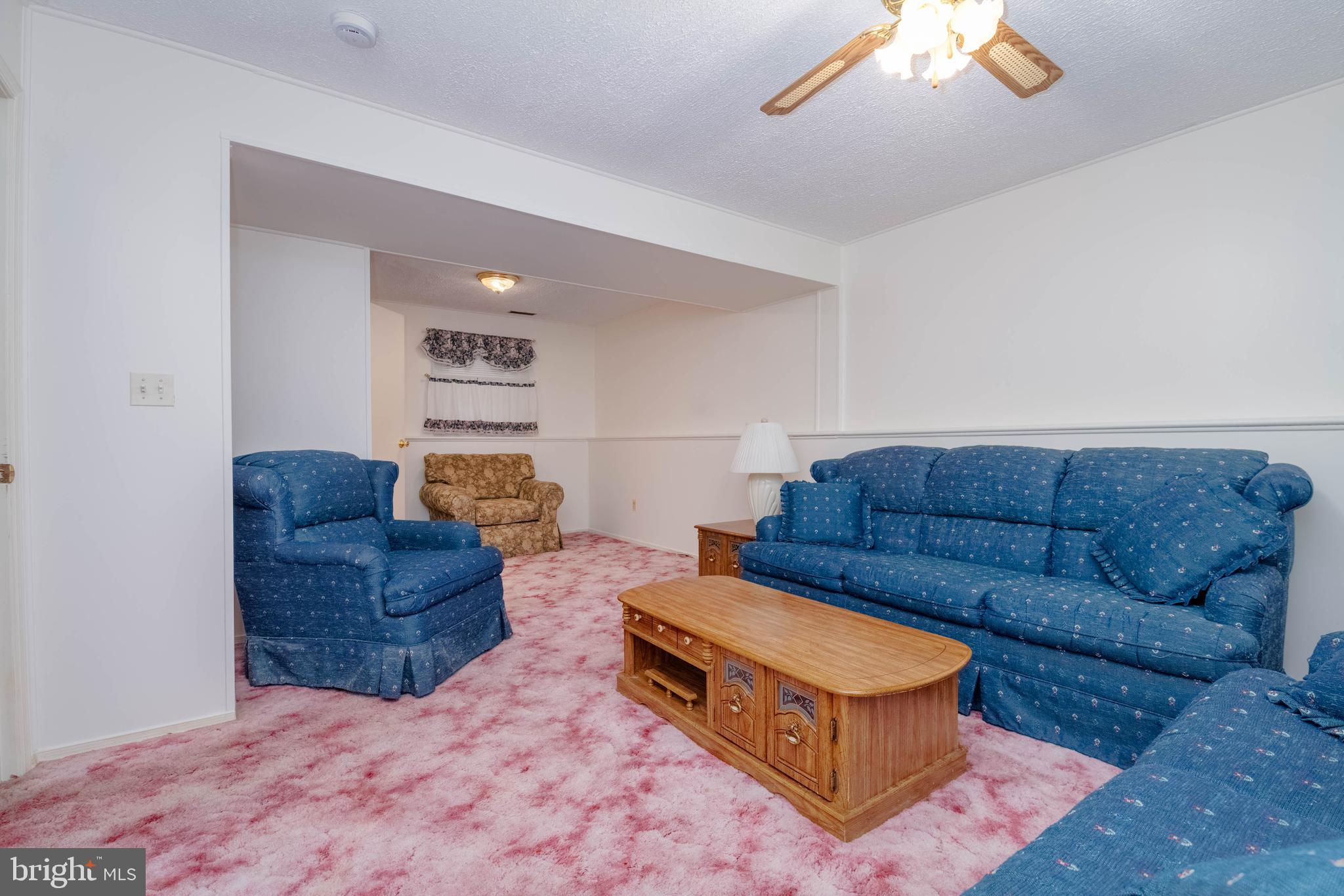 WOODBRIDGE CENTER - Residential