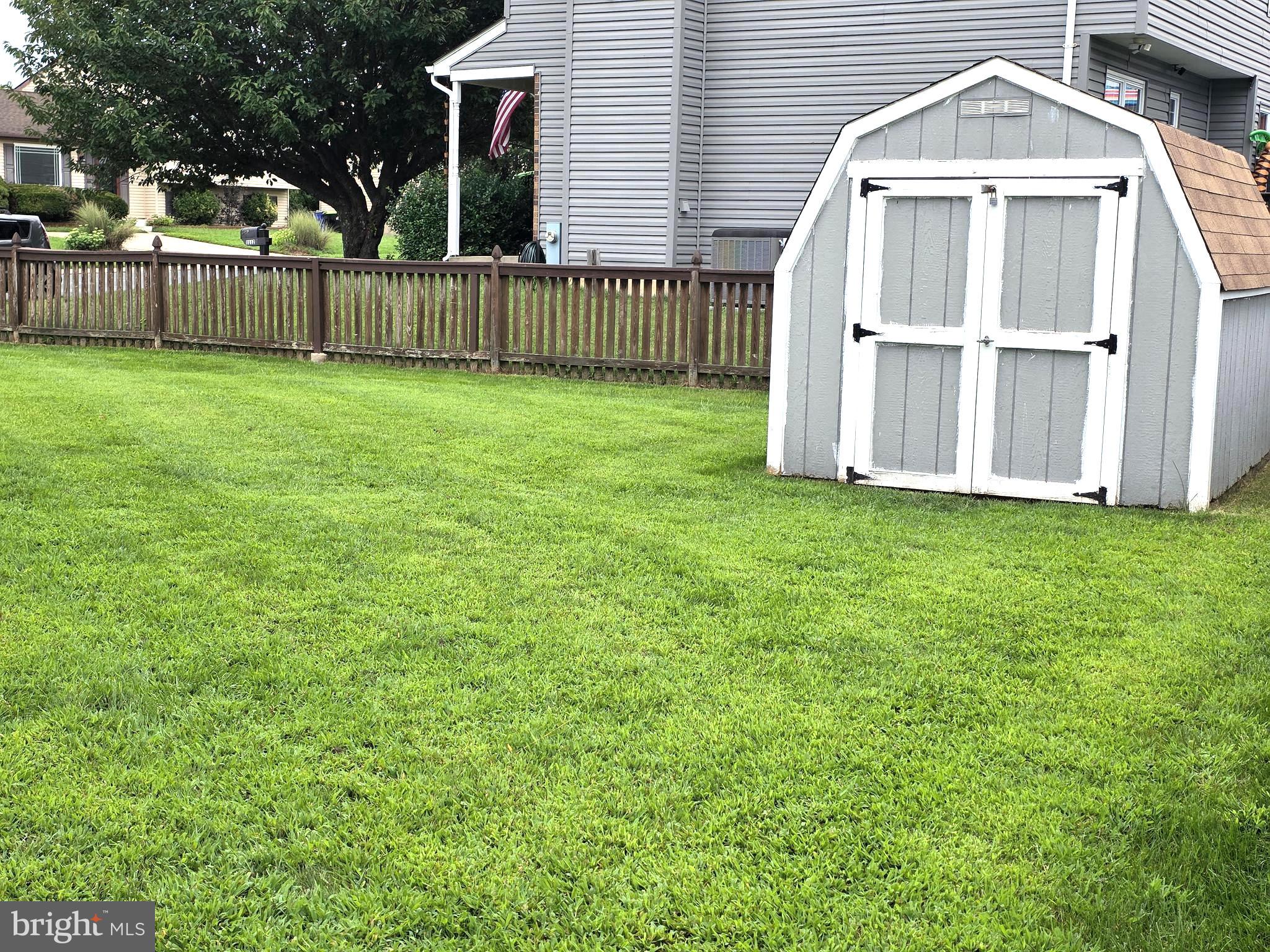 WOODBRIDGE CENTER - Residential