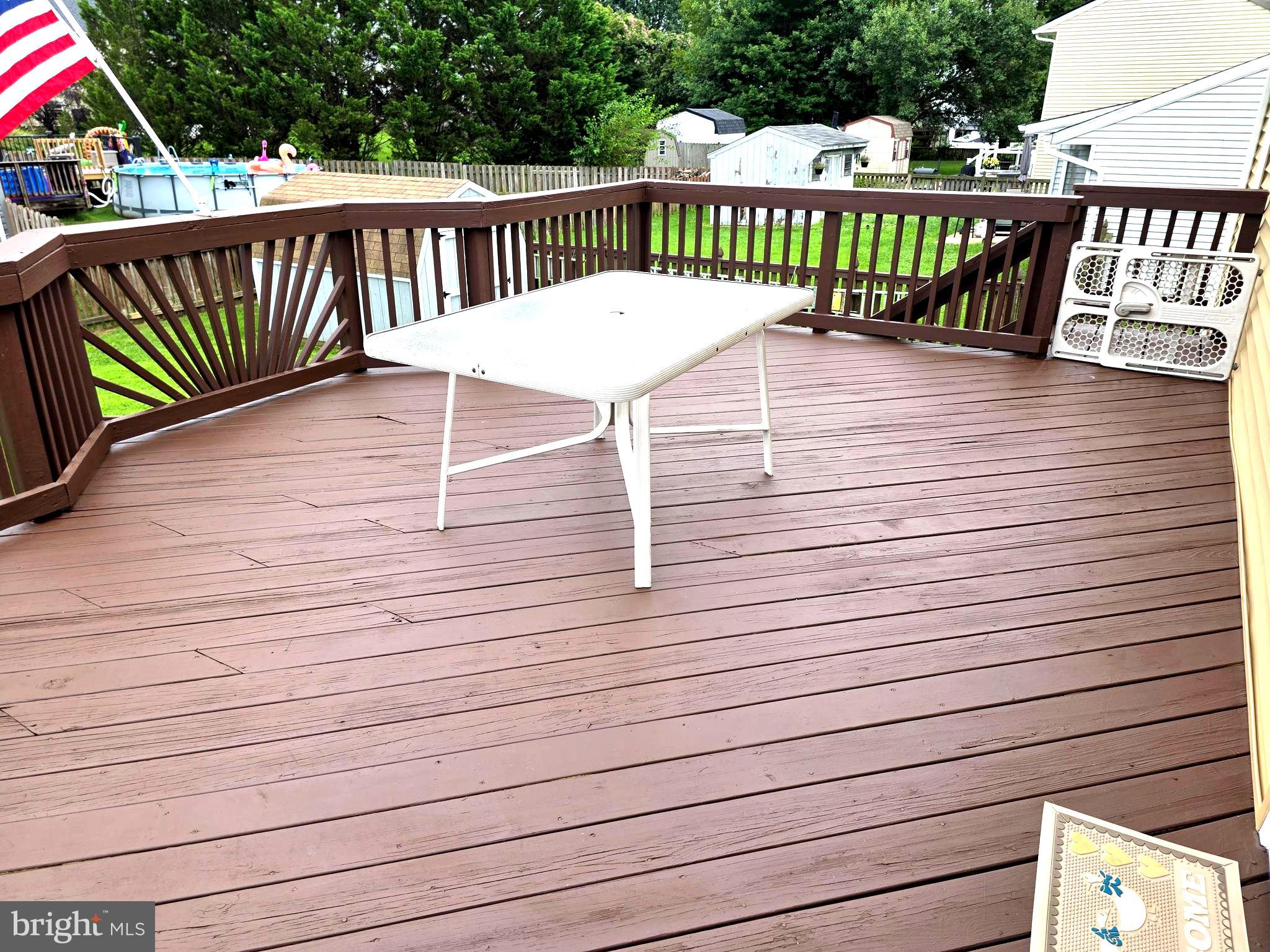 WOODBRIDGE CENTER - Residential