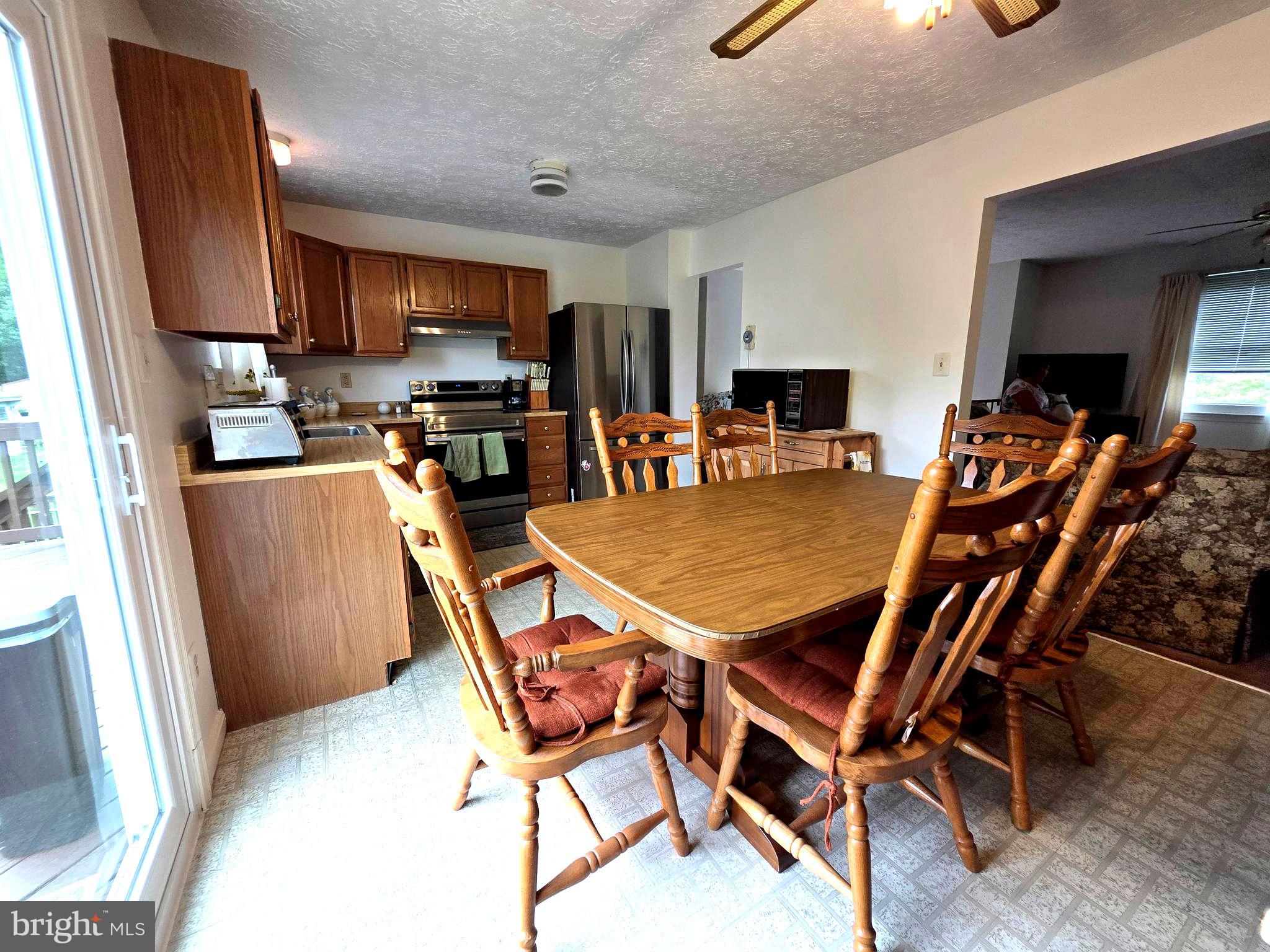 WOODBRIDGE CENTER - Residential