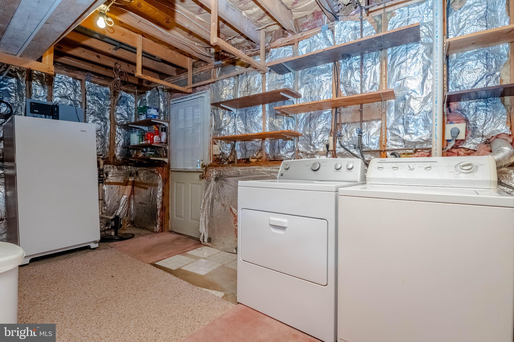 WOODBRIDGE CENTER - Residential