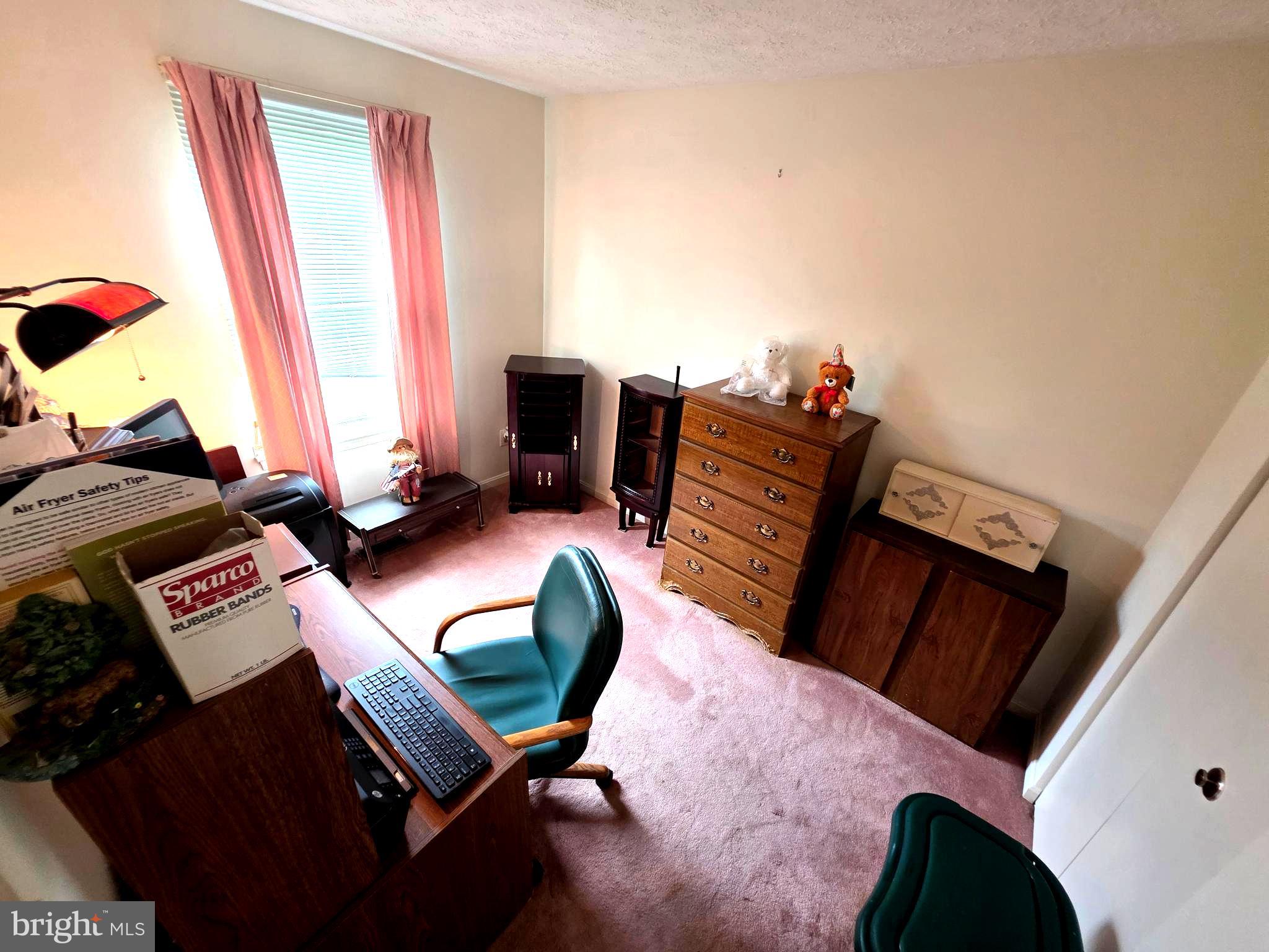 WOODBRIDGE CENTER - Residential