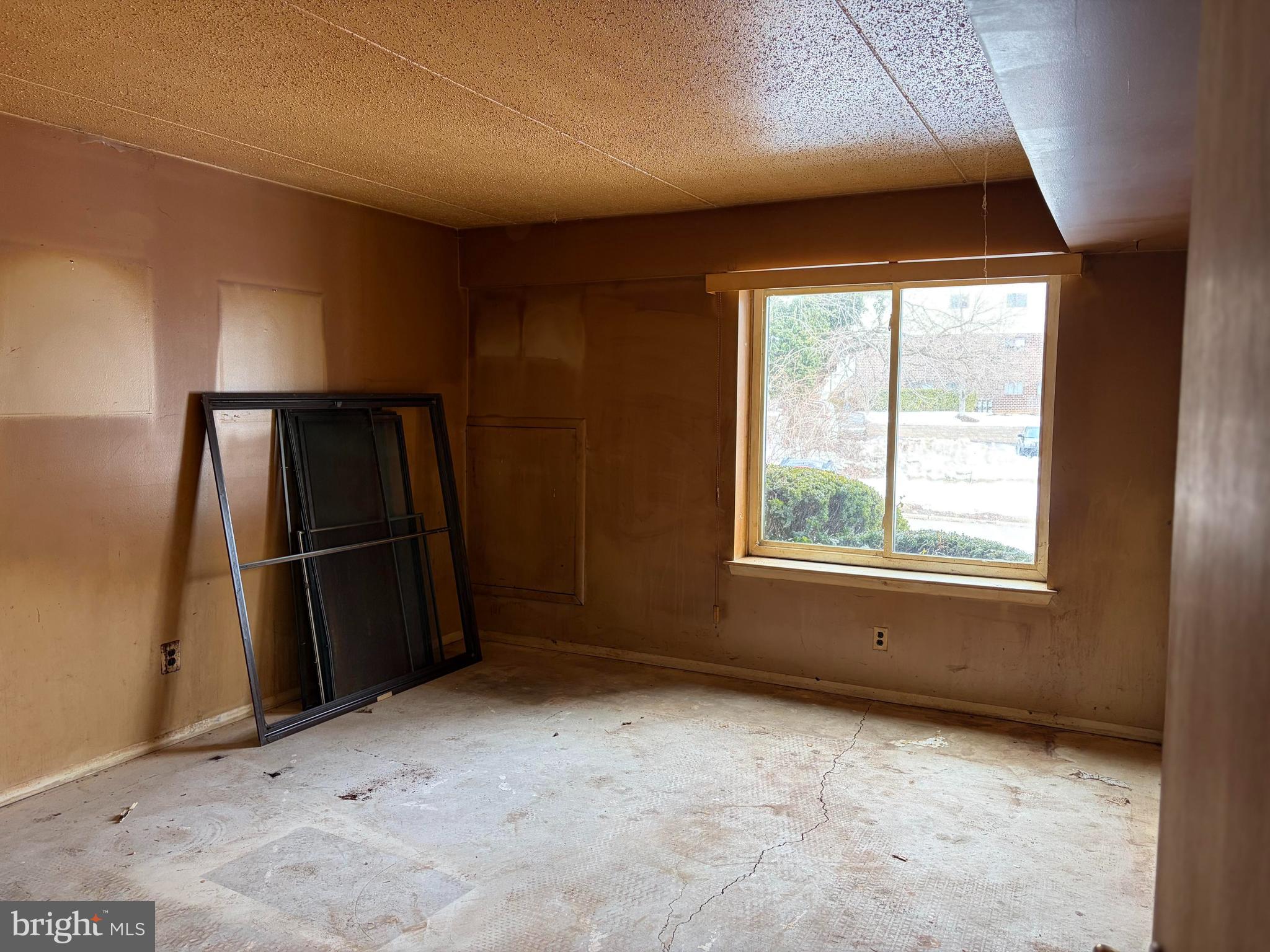 HILLTOP - Residential