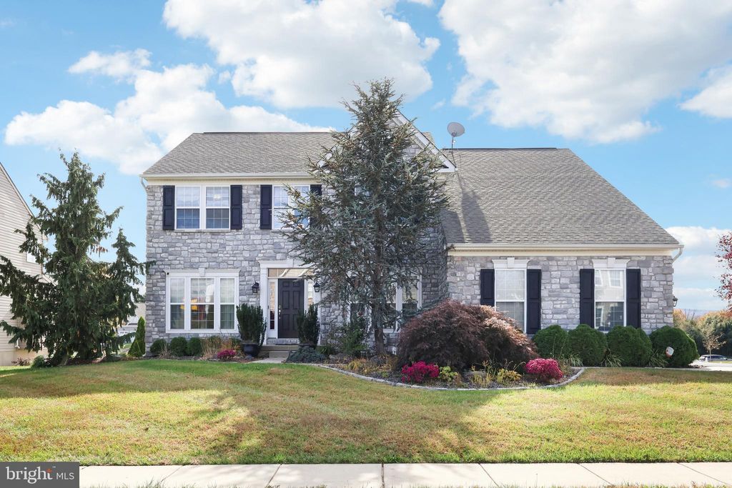 Photo of 523 Glenwood Drive, DOUGLASSVILLE, PA 19518 (MLS # PABK2064496)