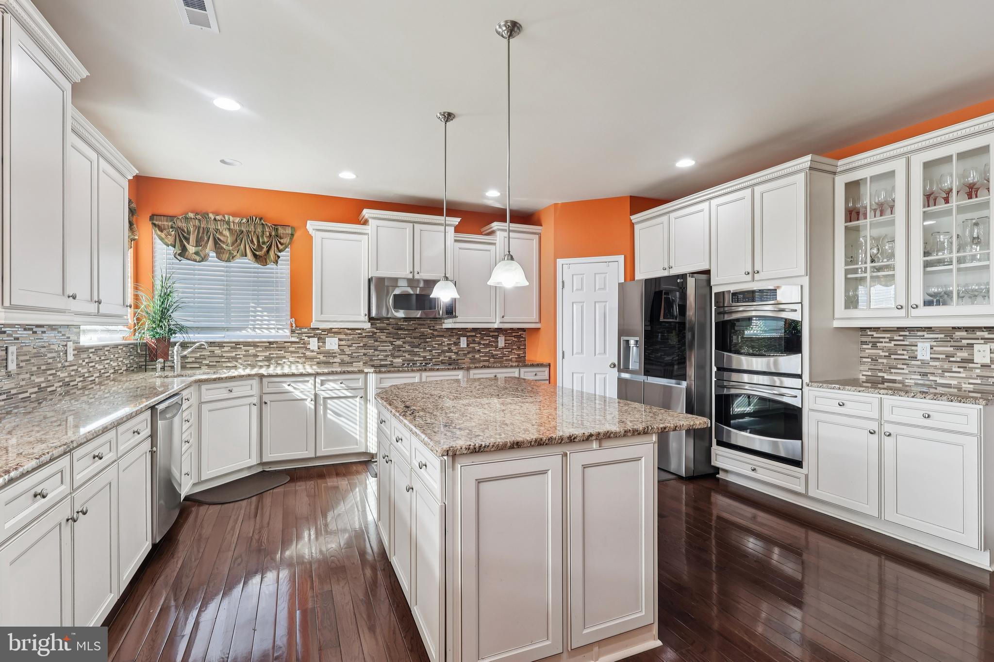 GLENWOOD ESTATES - Residential