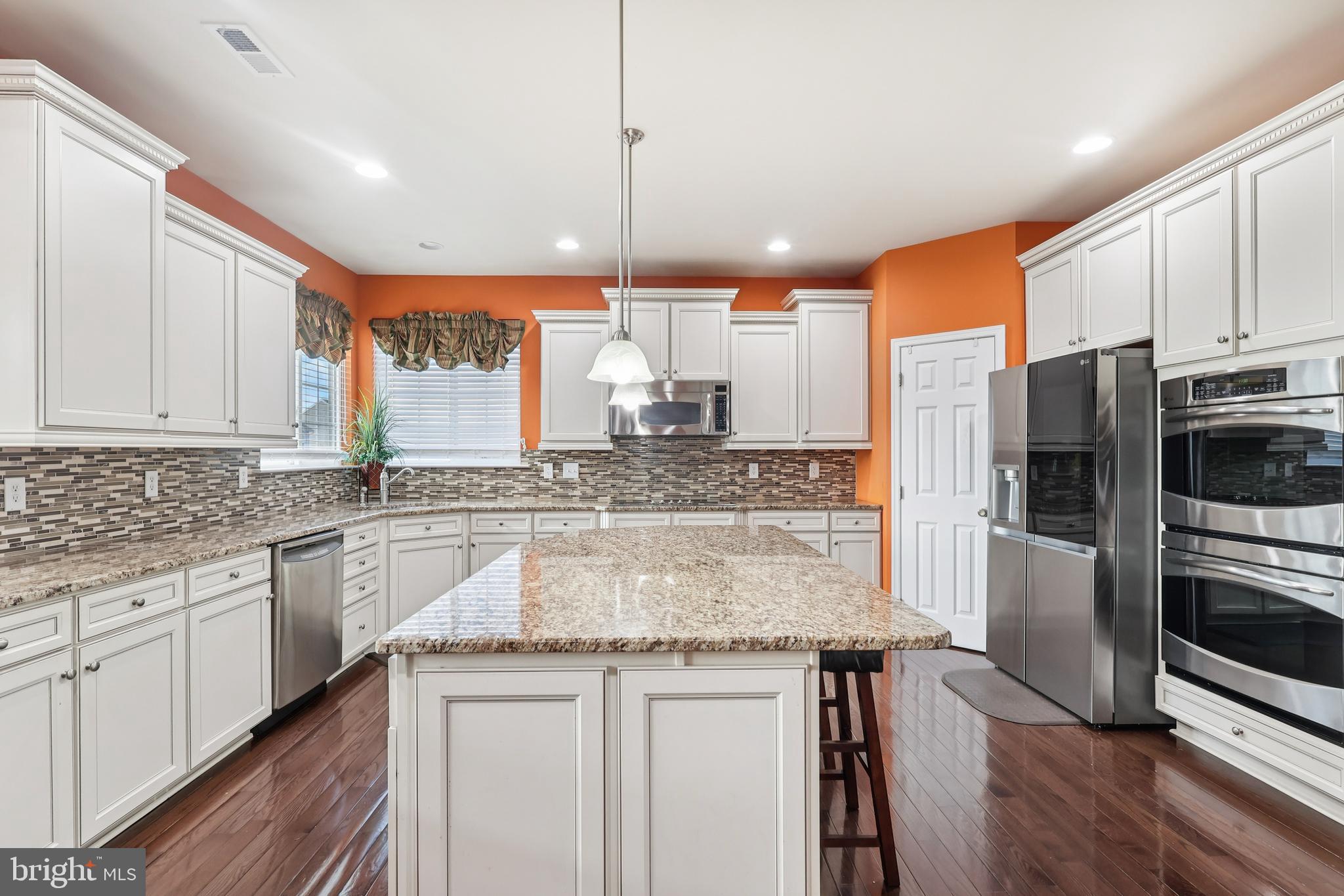 GLENWOOD ESTATES - Residential