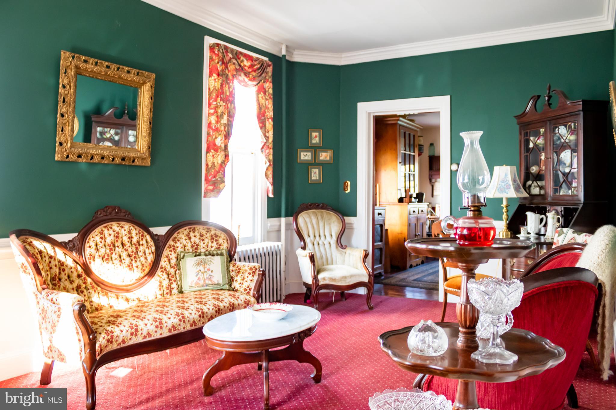 UNIONTOWN - Residential