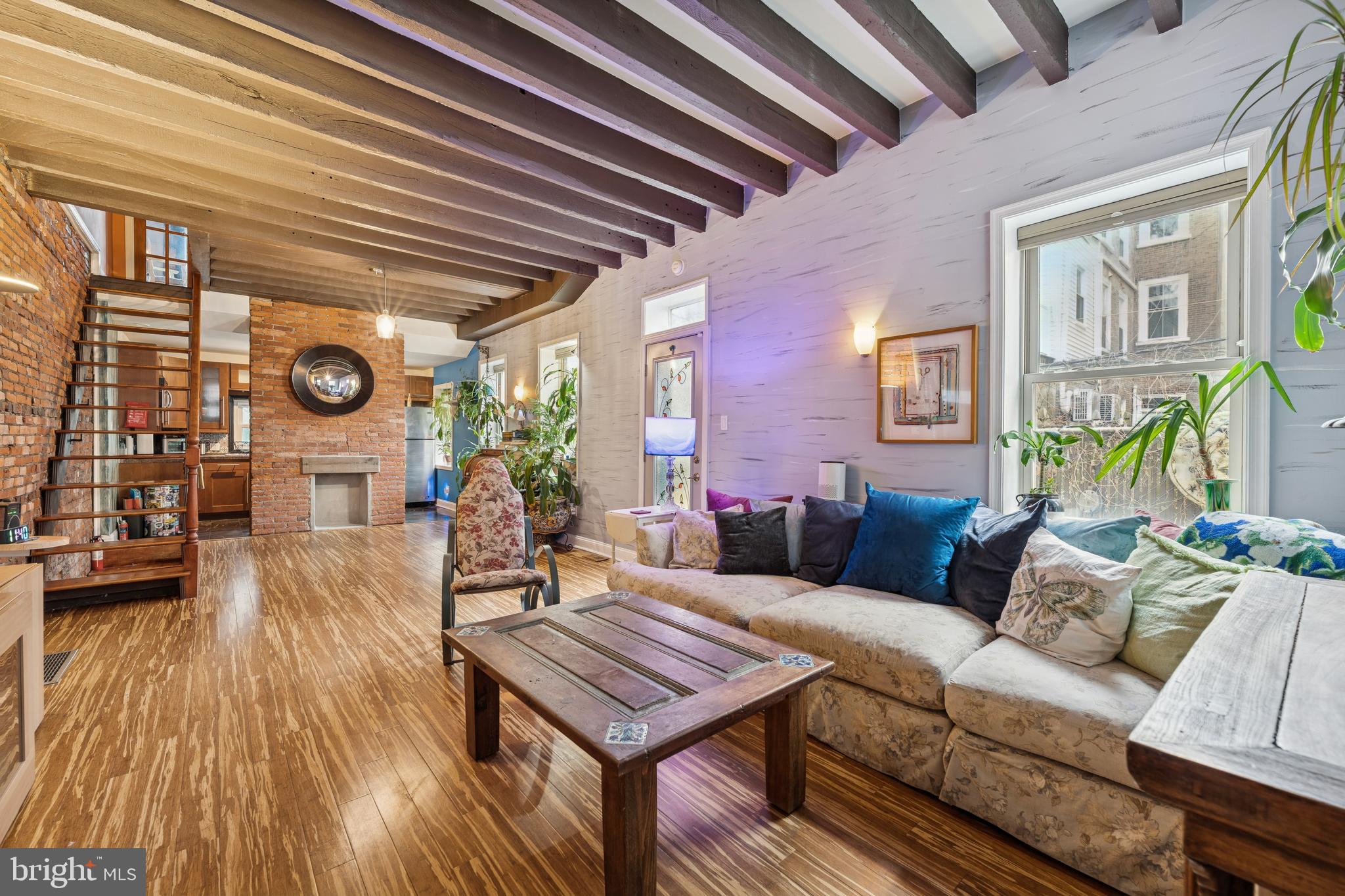 FAIRMOUNT - Residential