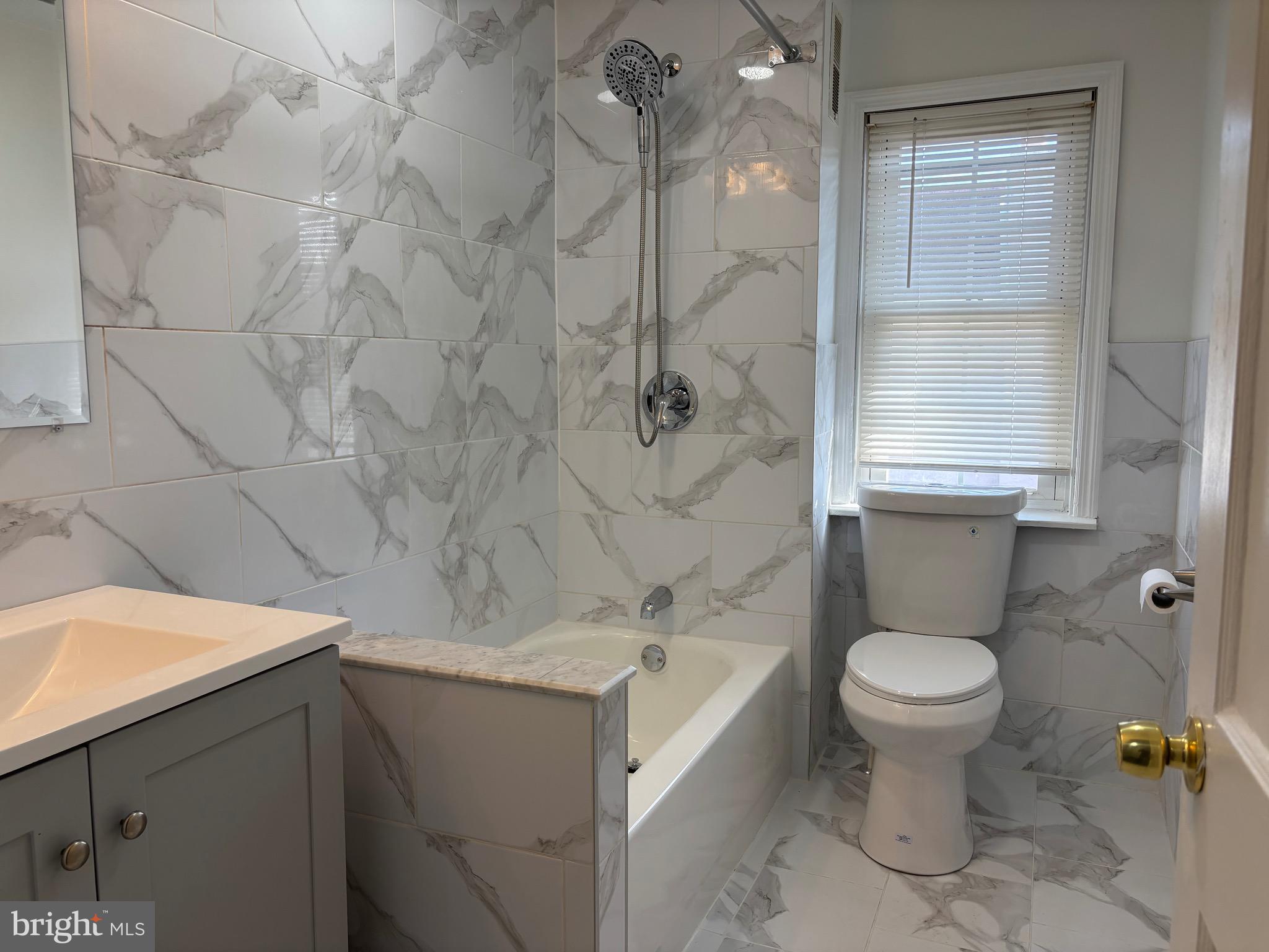 RIDLEY PARK - Residential