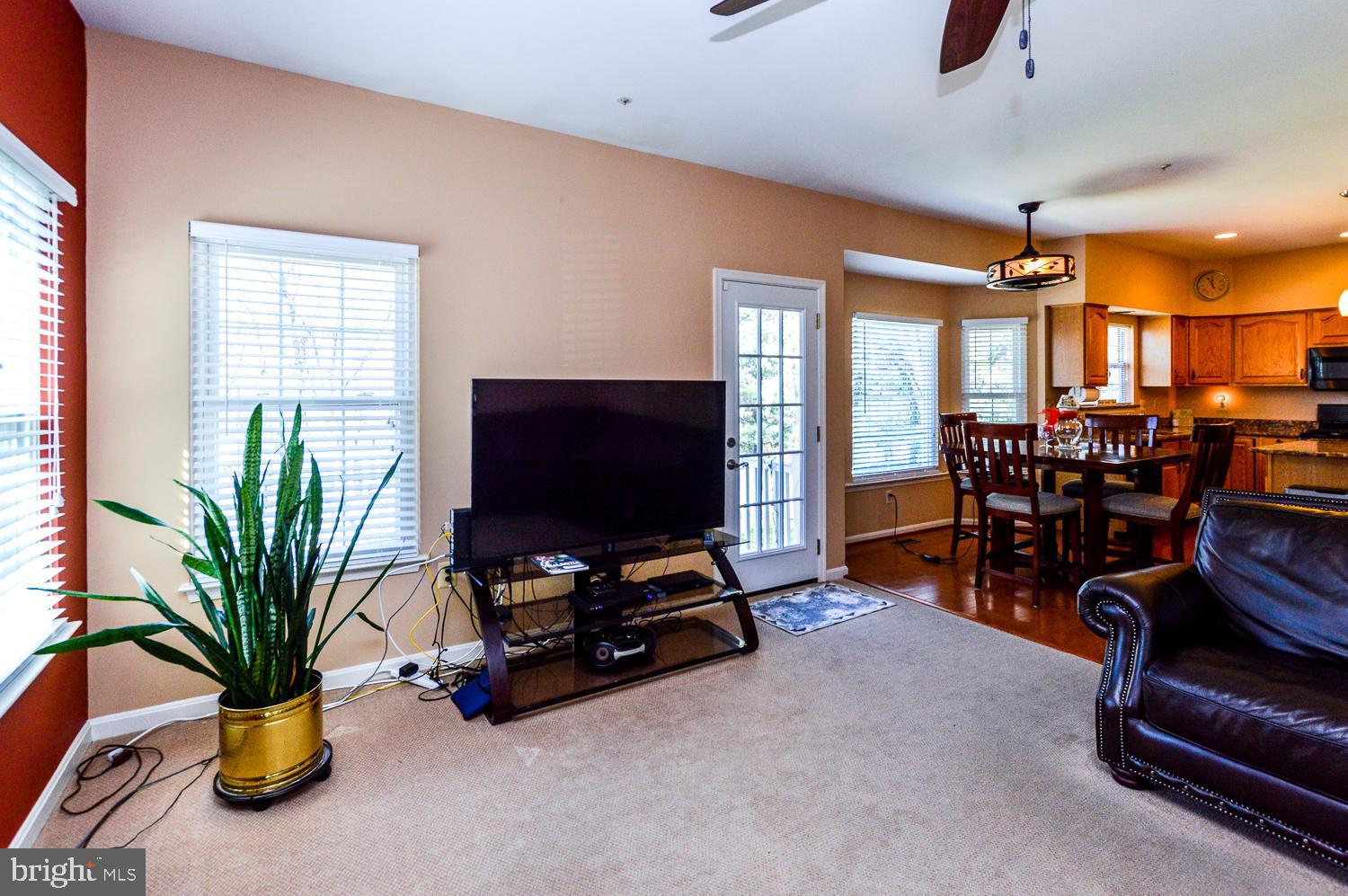 ARBOR PARK - Residential