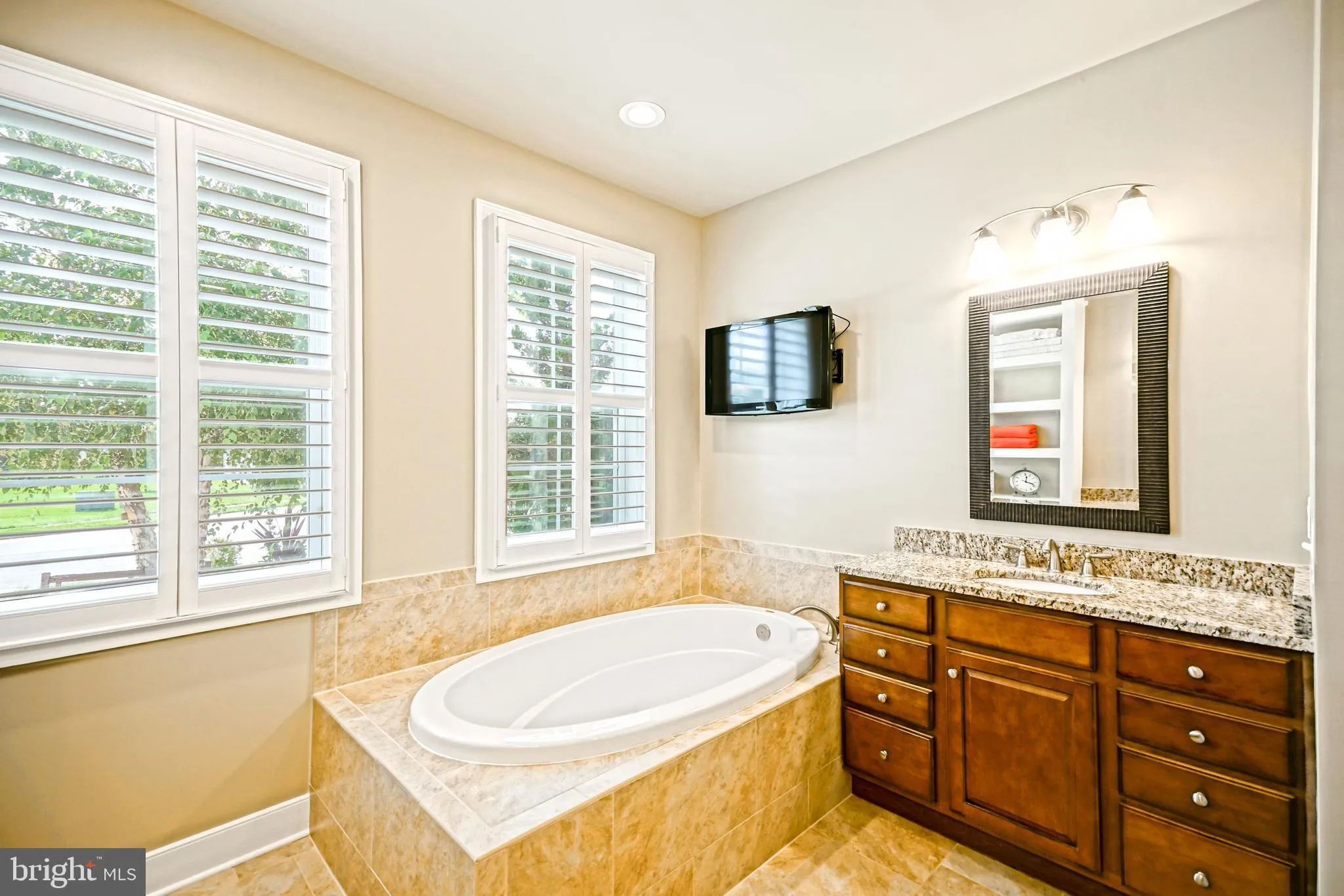 Rehoboth Beach, Delaware 19971, United States, 4 Bedrooms Bedrooms, ,3 BathroomsBathrooms,Residential,Active,221412