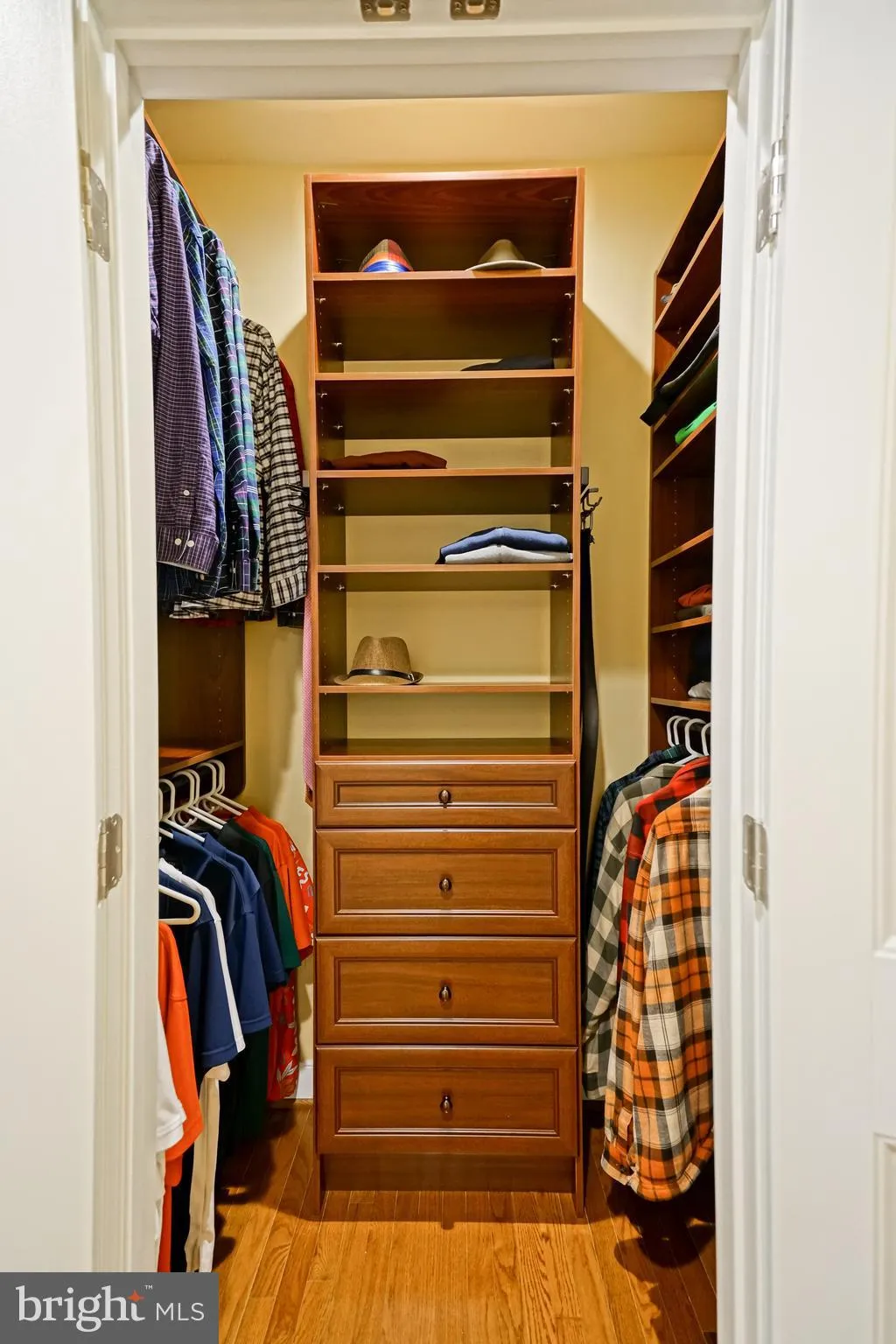 Rehoboth Beach, Delaware 19971, United States, 4 Bedrooms Bedrooms, ,3 BathroomsBathrooms,Residential,Active,221412