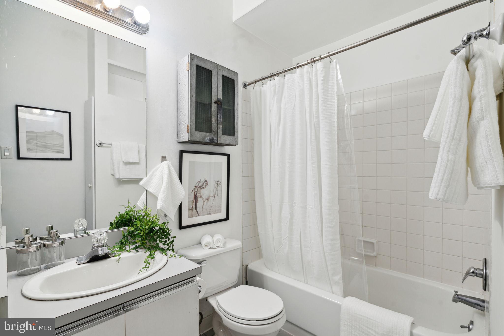 CALLOWHILL - Residential