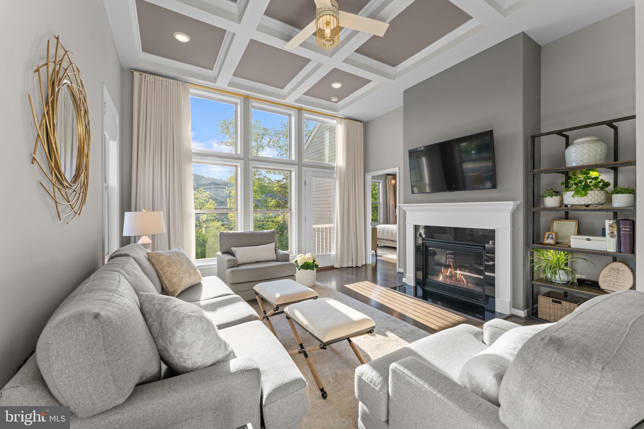 LEXINGTON 7 - Residential
