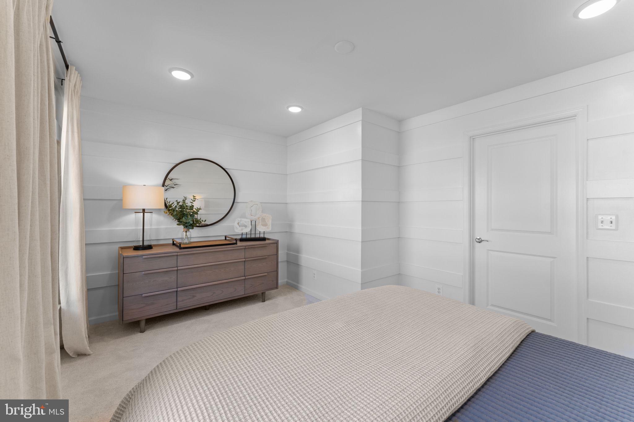 LEXINGTON 7 - Residential