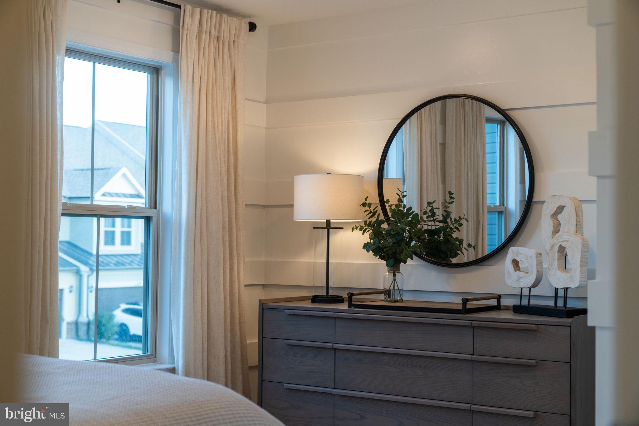LEXINGTON 7 - Residential