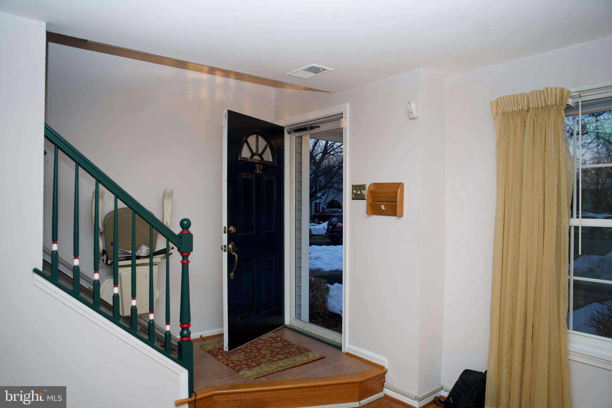 COUNTRY BEND - Residential