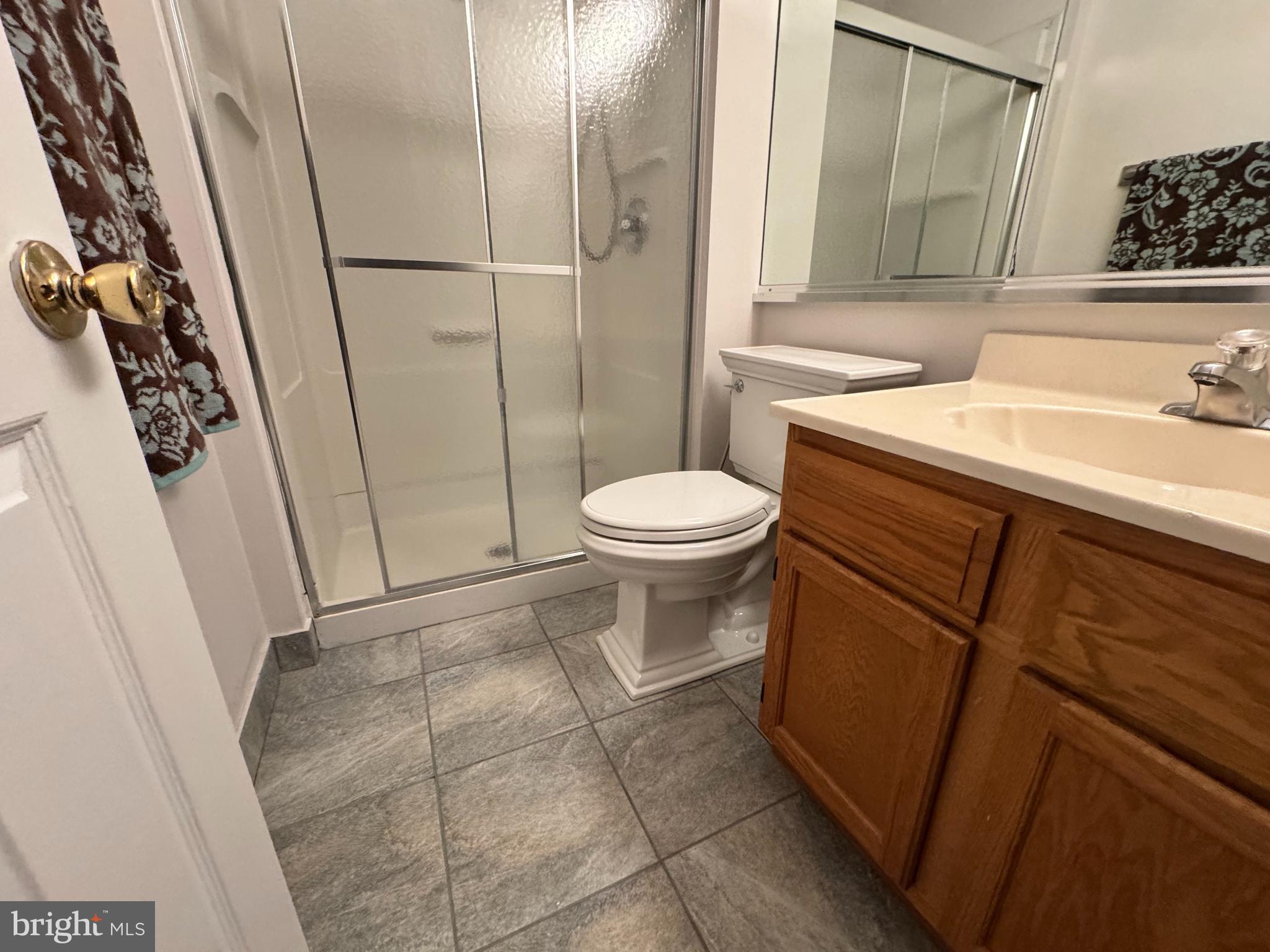 COUNTRY BEND - Residential