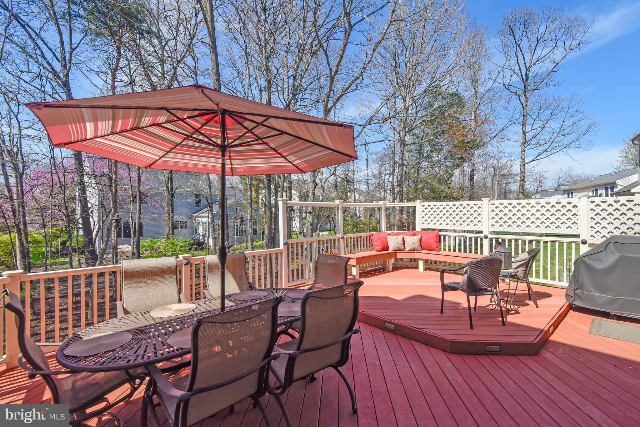 MONROE MANOR - Residential