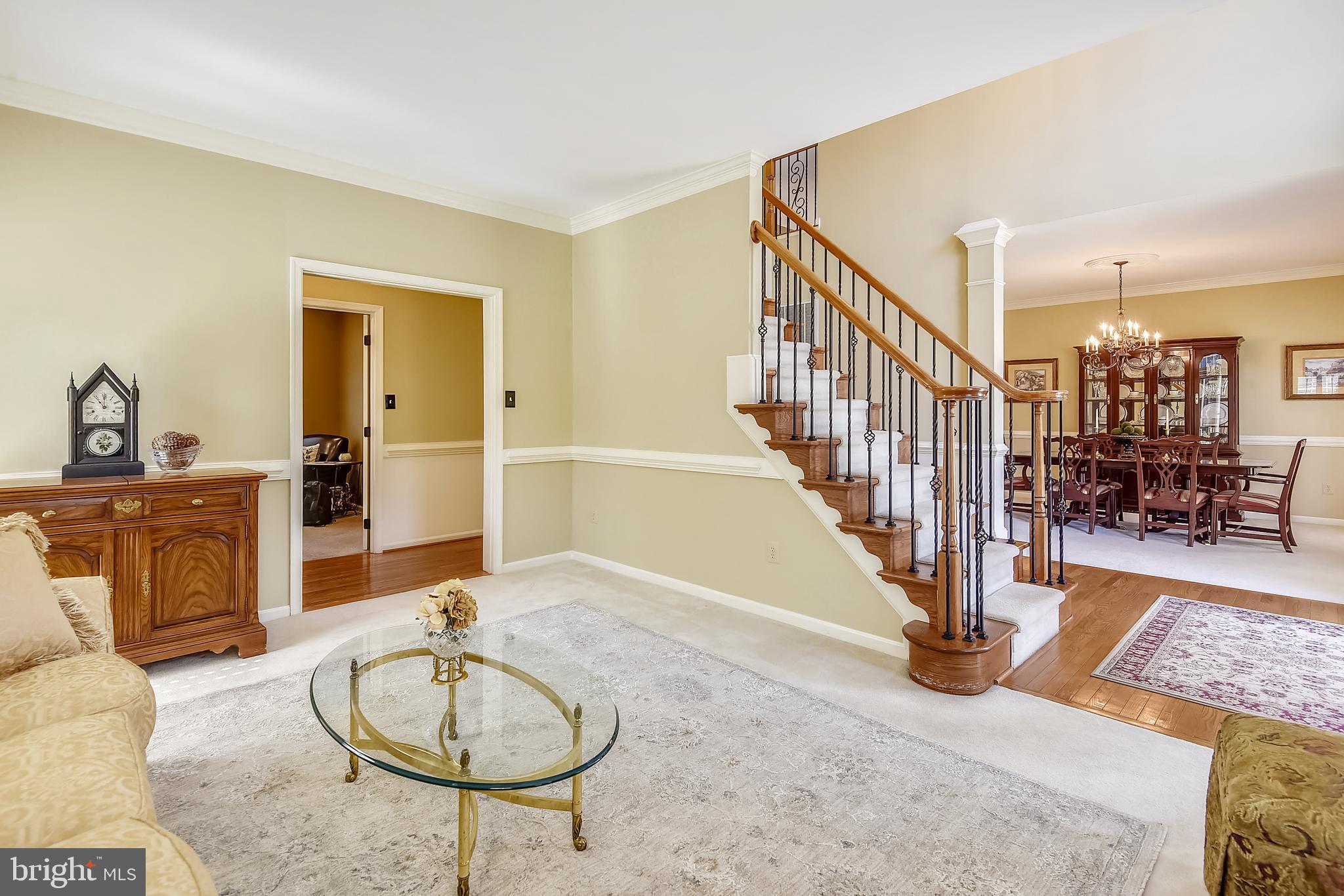 MONROE MANOR - Residential